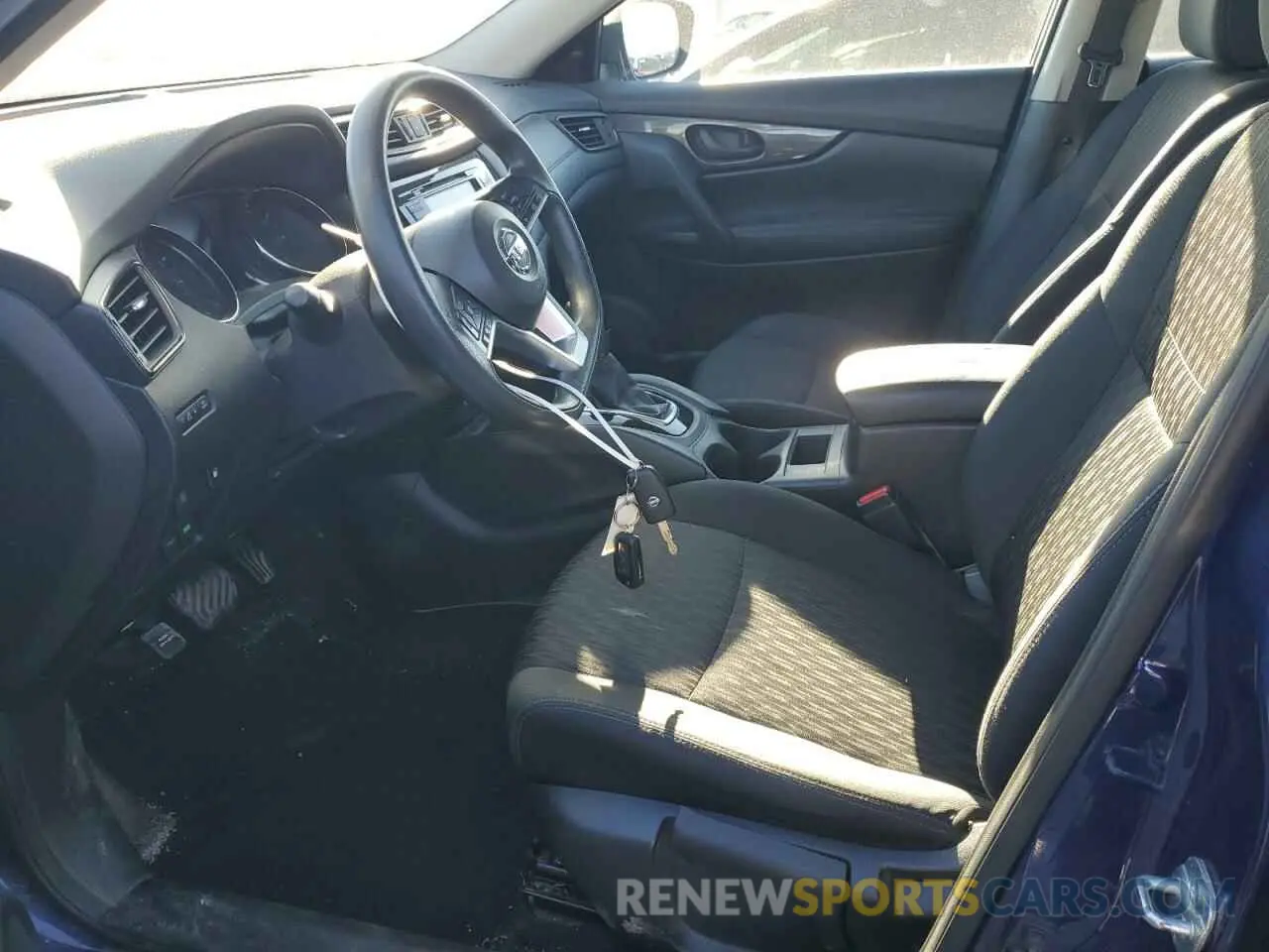 7 Photograph of a damaged car 5N1AT2MT7LC760260 NISSAN ROGUE 2020
