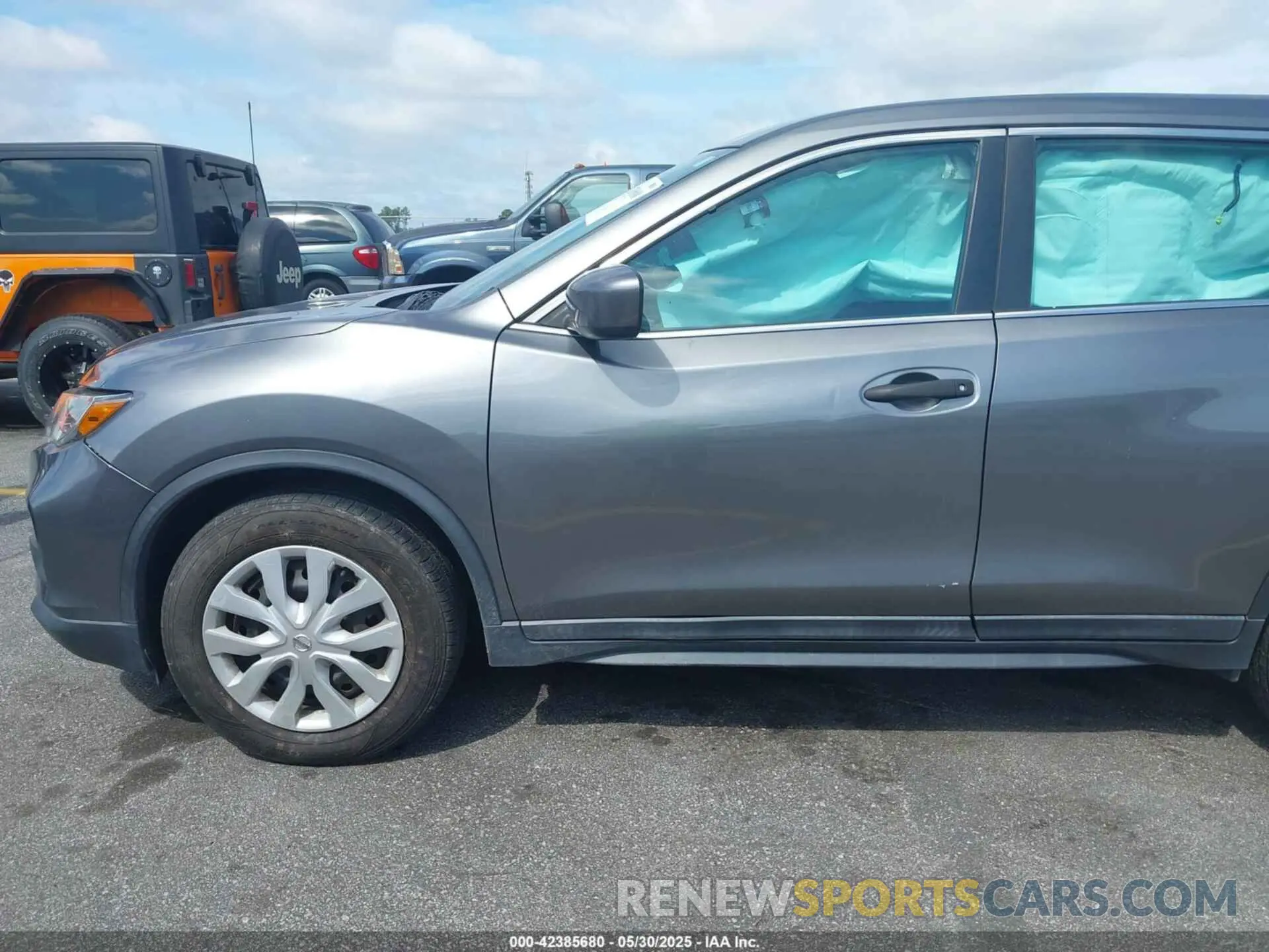 18 Photograph of a damaged car 5N1AT2MT7LC763661 NISSAN ROGUE 2020