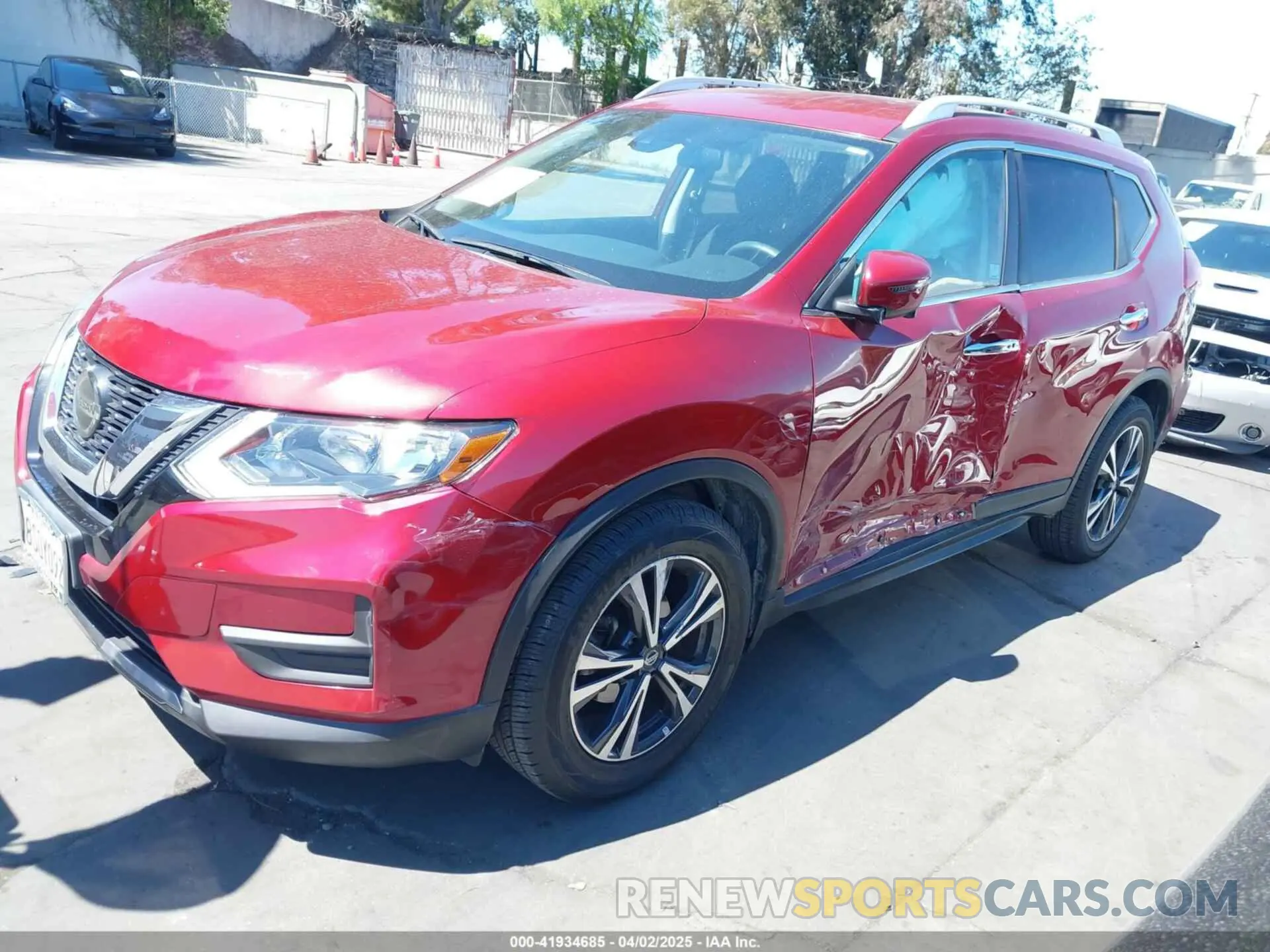 2 Photograph of a damaged car 5N1AT2MT7LC814947 NISSAN ROGUE 2020