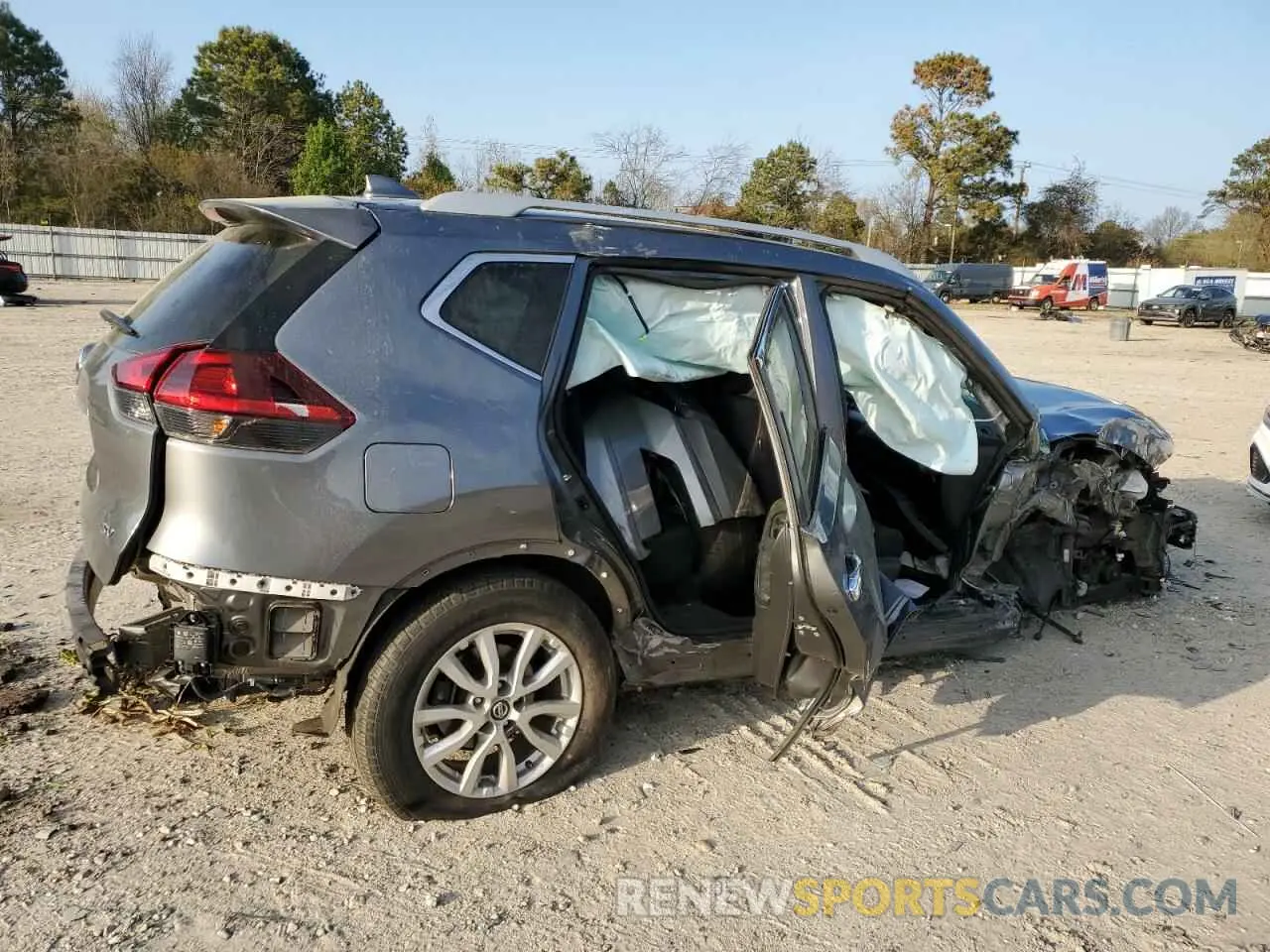 3 Photograph of a damaged car 5N1AT2MT7LC816357 NISSAN ROGUE 2020