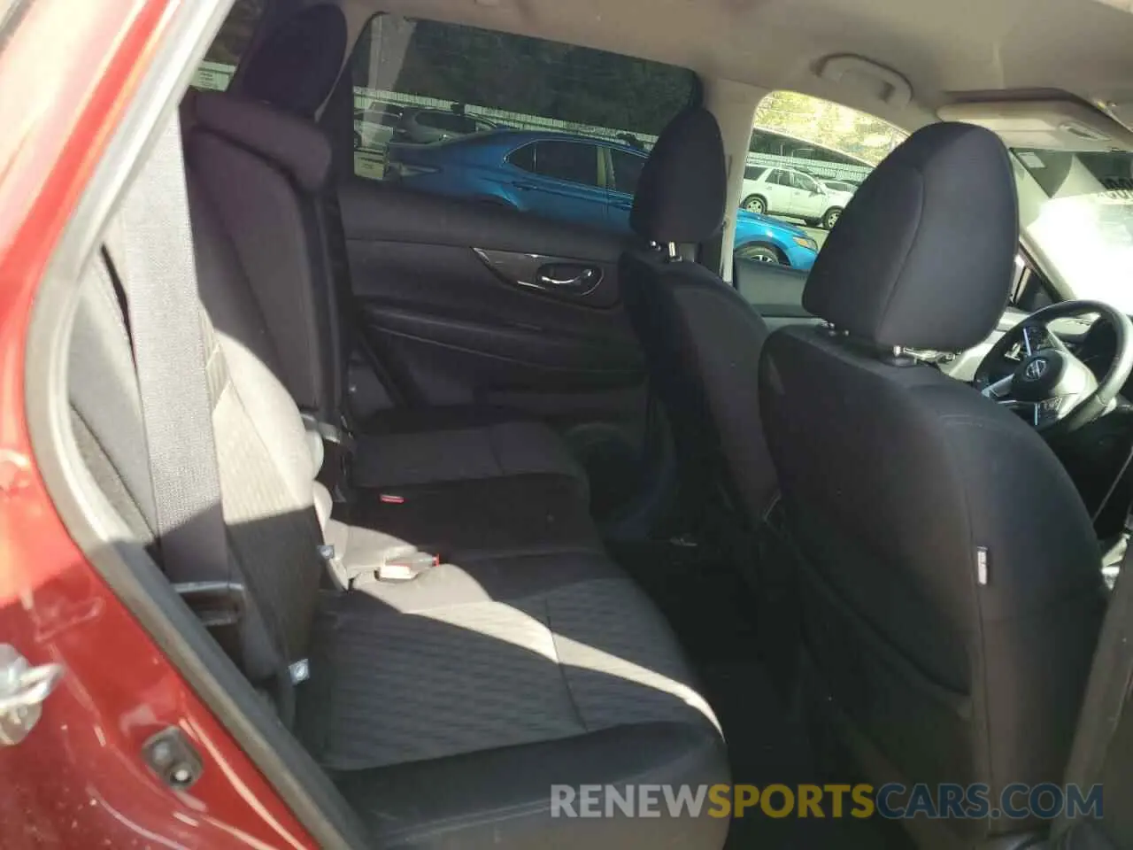 10 Photograph of a damaged car 5N1AT2MT8LC707227 NISSAN ROGUE 2020