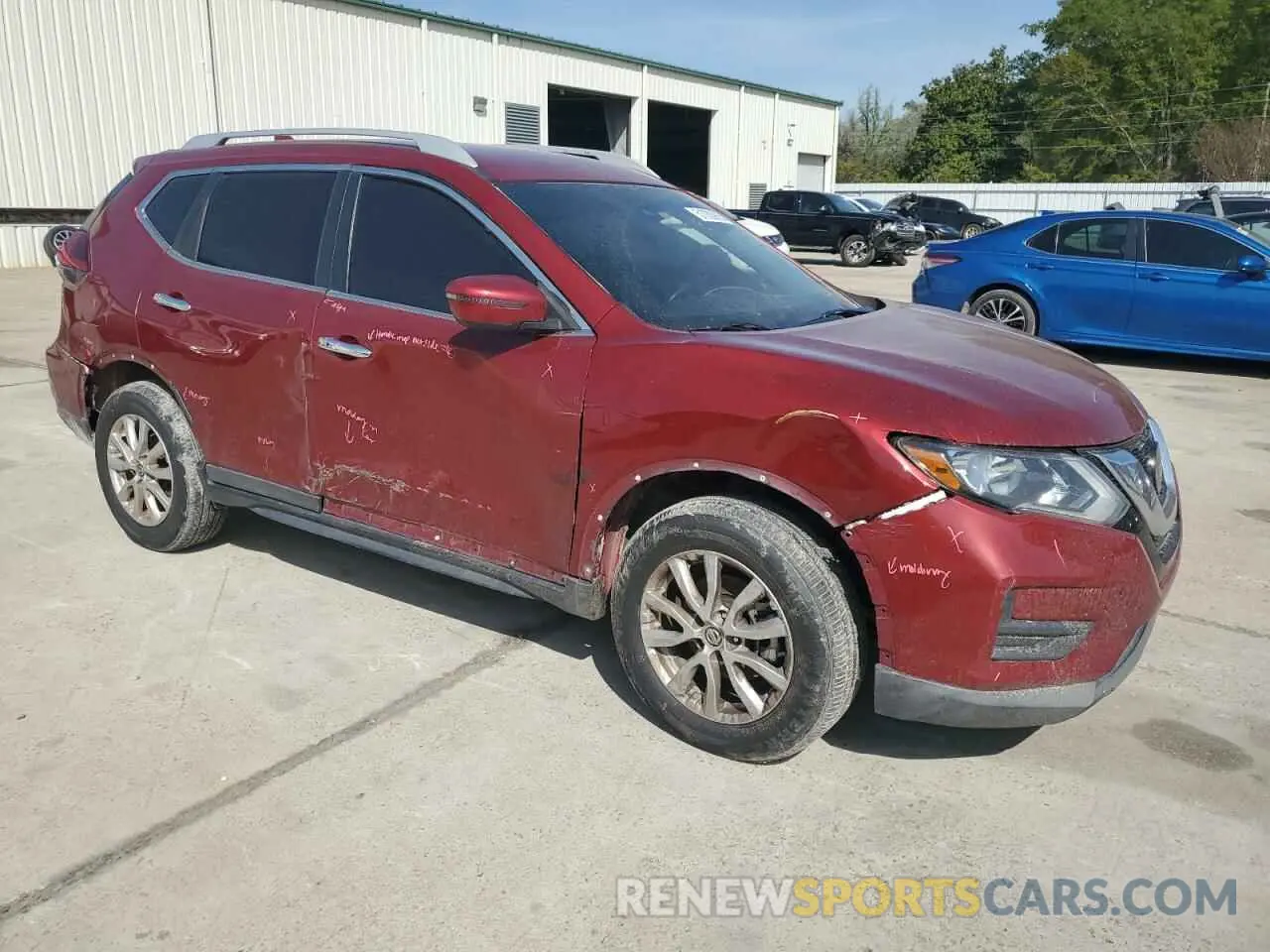 4 Photograph of a damaged car 5N1AT2MT8LC707227 NISSAN ROGUE 2020