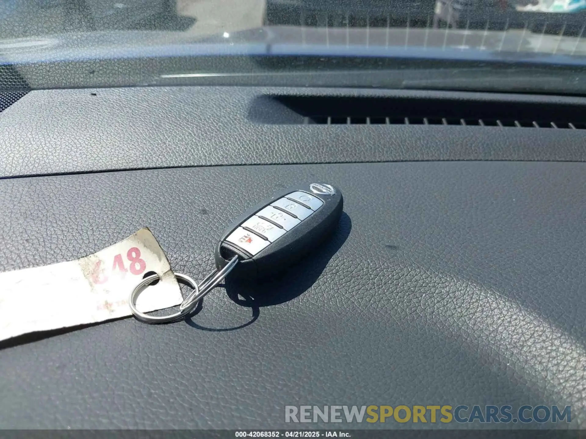 11 Photograph of a damaged car 5N1AT2MT8LC709429 NISSAN ROGUE 2020