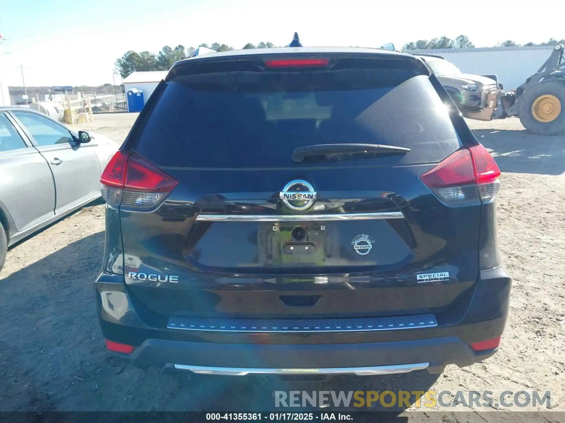 17 Photograph of a damaged car 5N1AT2MT8LC718213 NISSAN ROGUE 2020