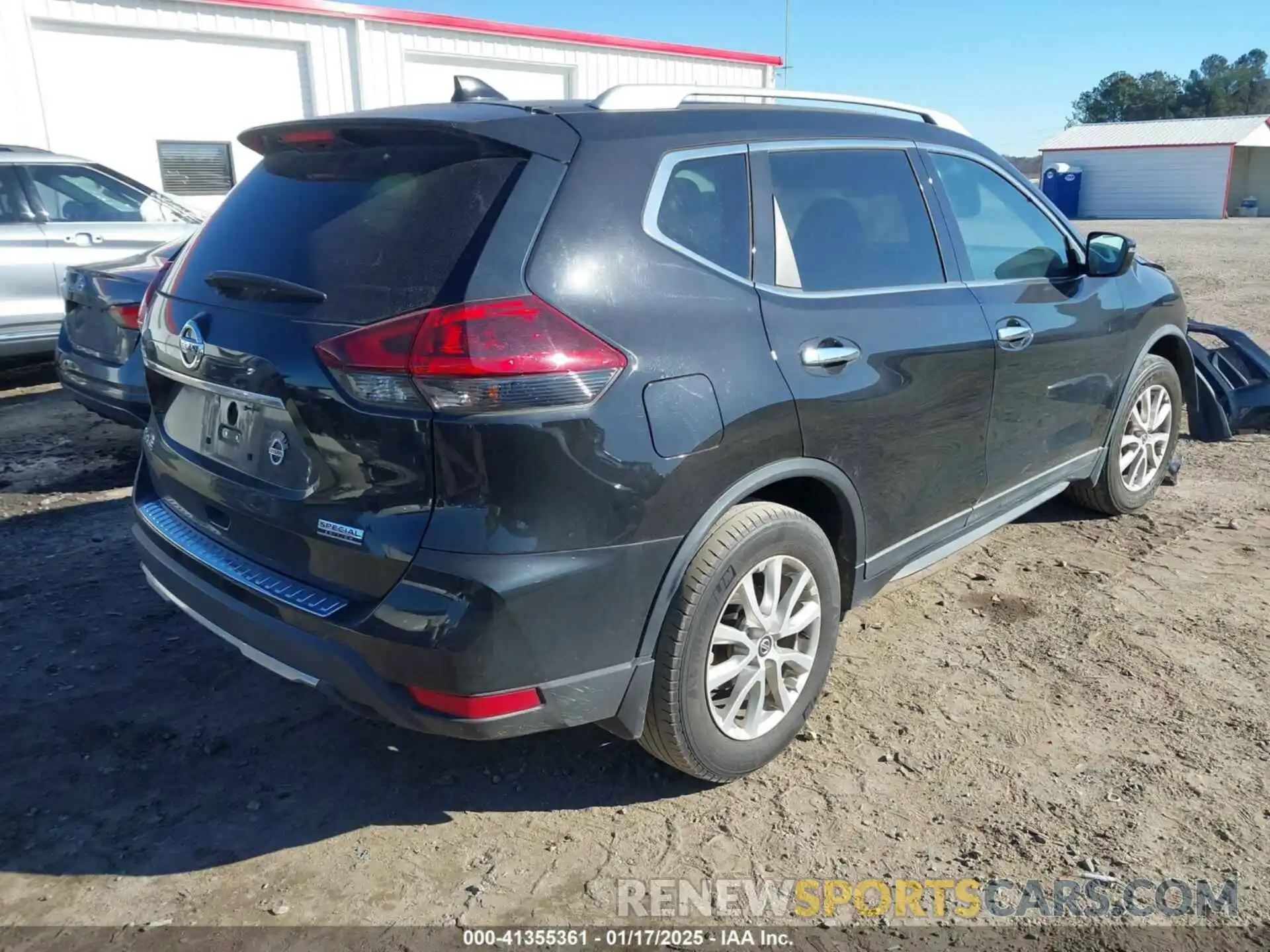 4 Photograph of a damaged car 5N1AT2MT8LC718213 NISSAN ROGUE 2020