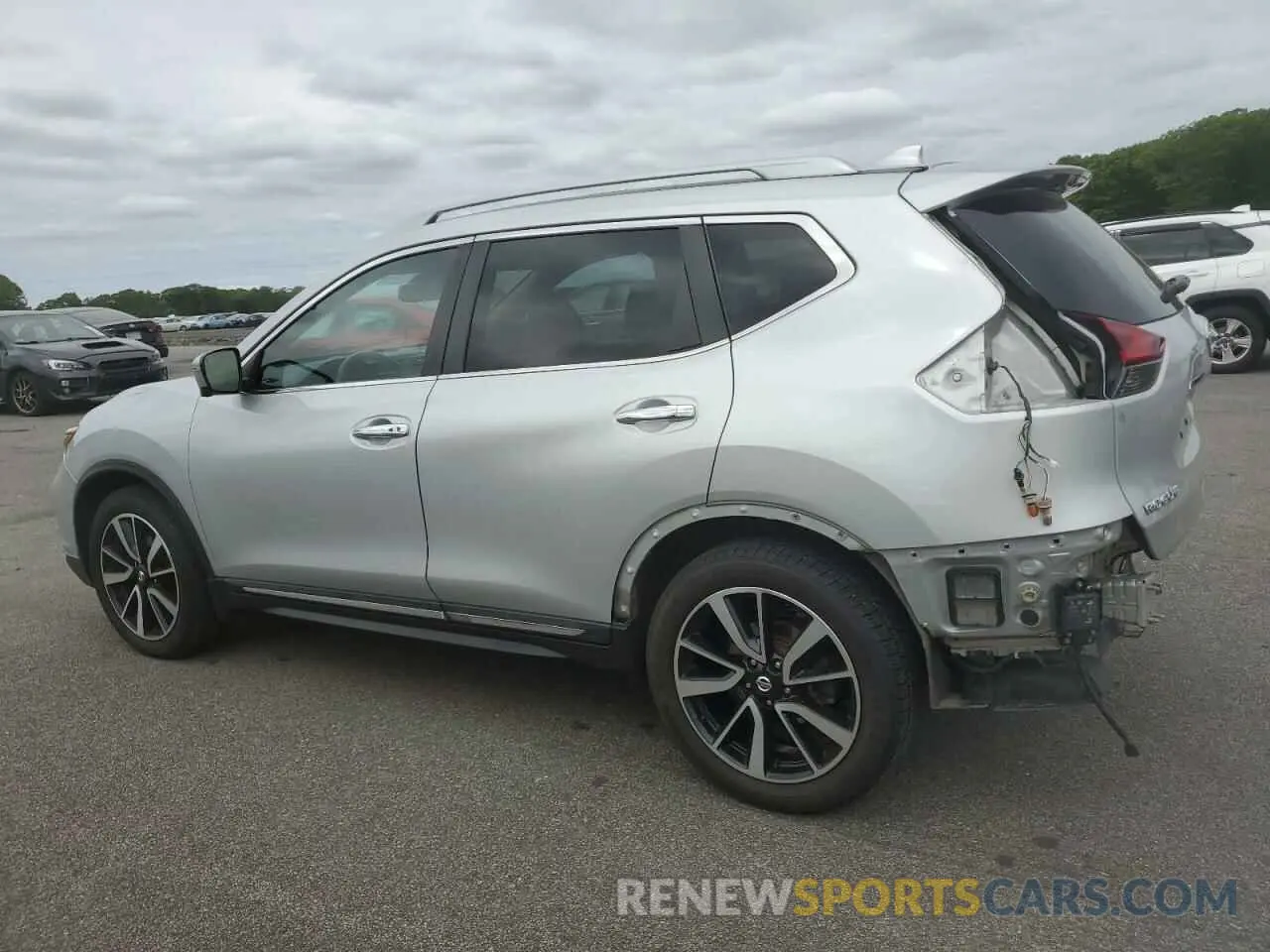 2 Photograph of a damaged car 5N1AT2MT8LC720768 NISSAN ROGUE 2020
