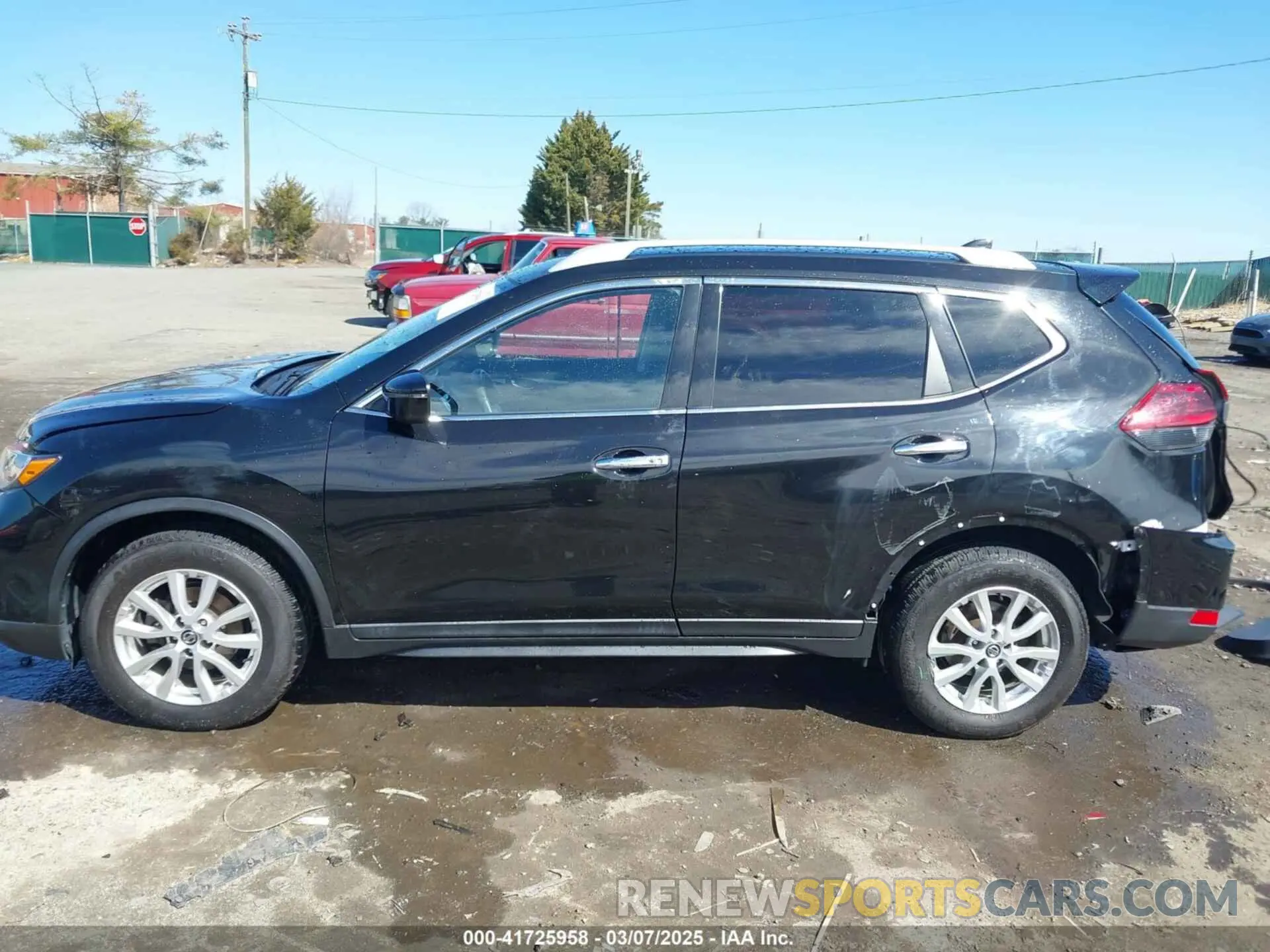 15 Photograph of a damaged car 5N1AT2MT8LC756251 NISSAN ROGUE 2020
