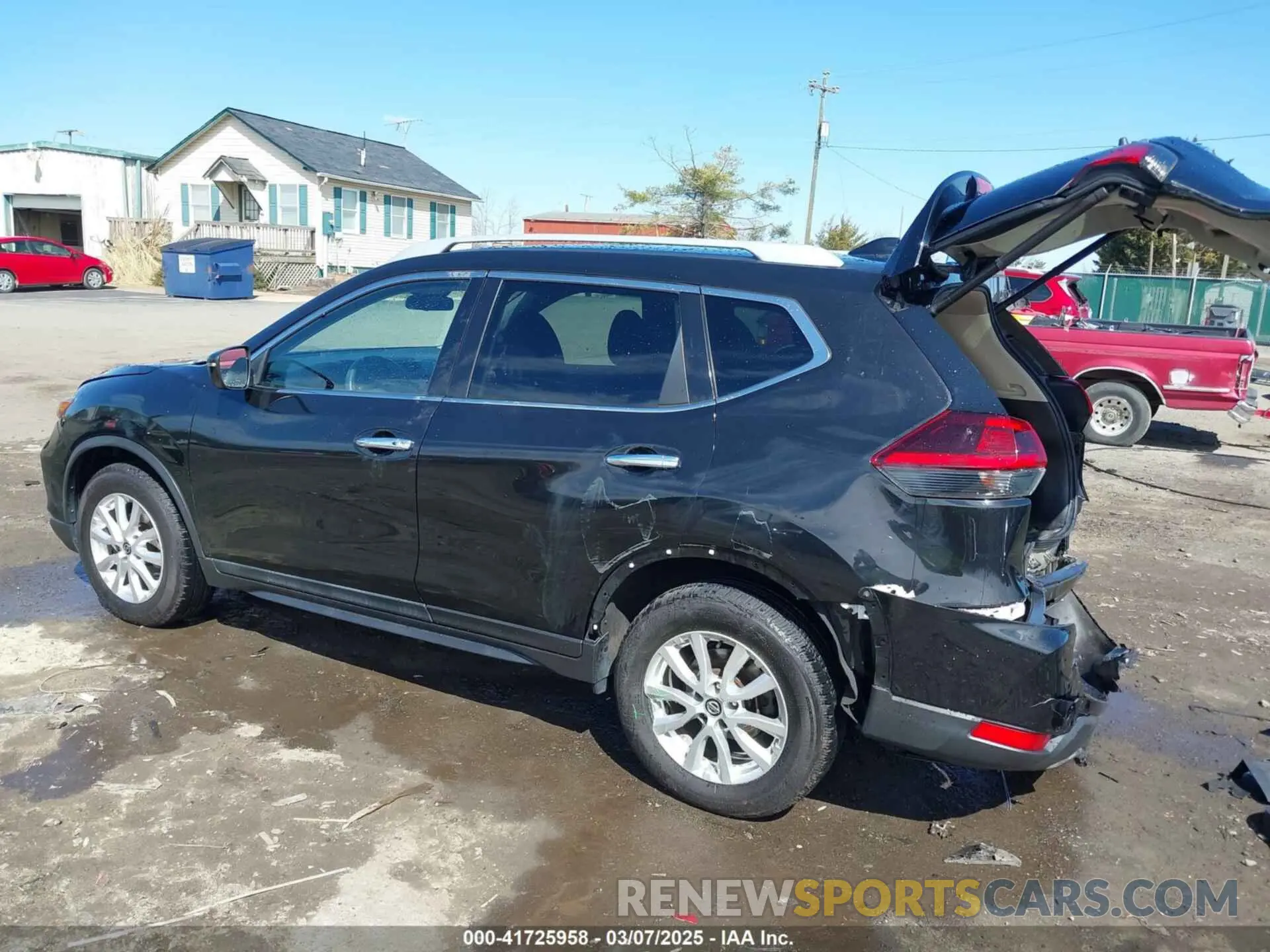 3 Photograph of a damaged car 5N1AT2MT8LC756251 NISSAN ROGUE 2020