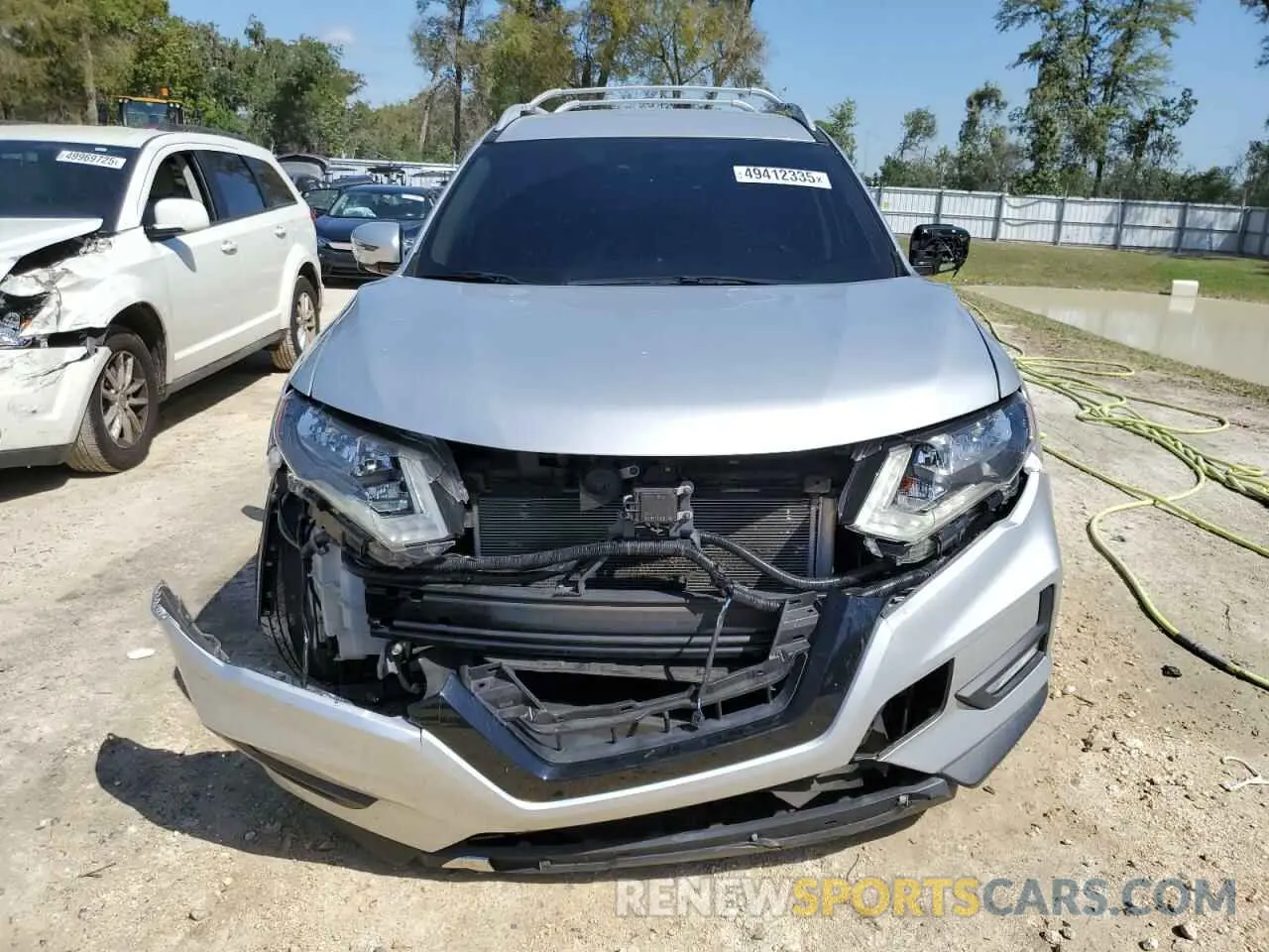 5 Photograph of a damaged car 5N1AT2MT8LC771316 NISSAN ROGUE 2020