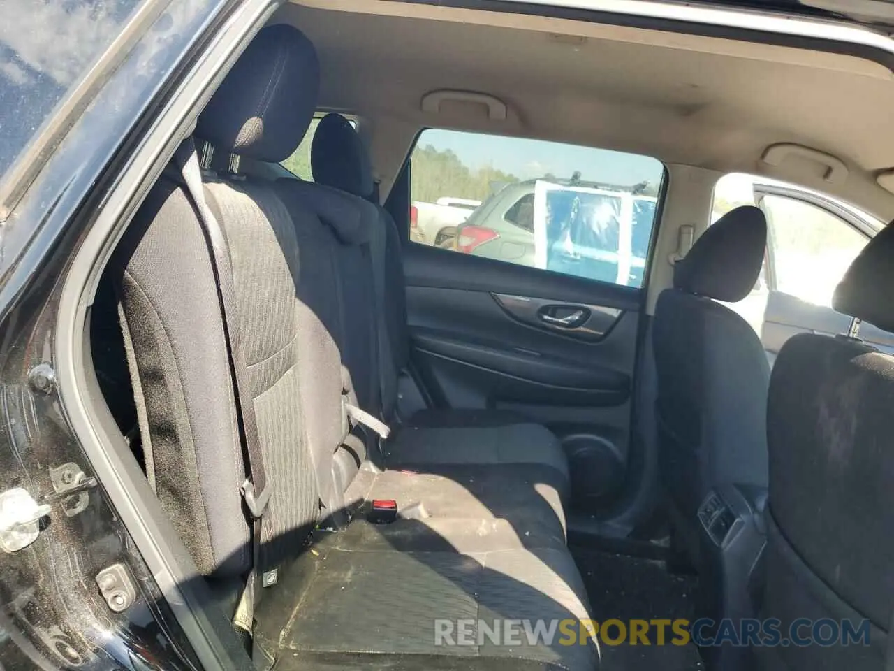 11 Photograph of a damaged car 5N1AT2MT8LC773860 NISSAN ROGUE 2020