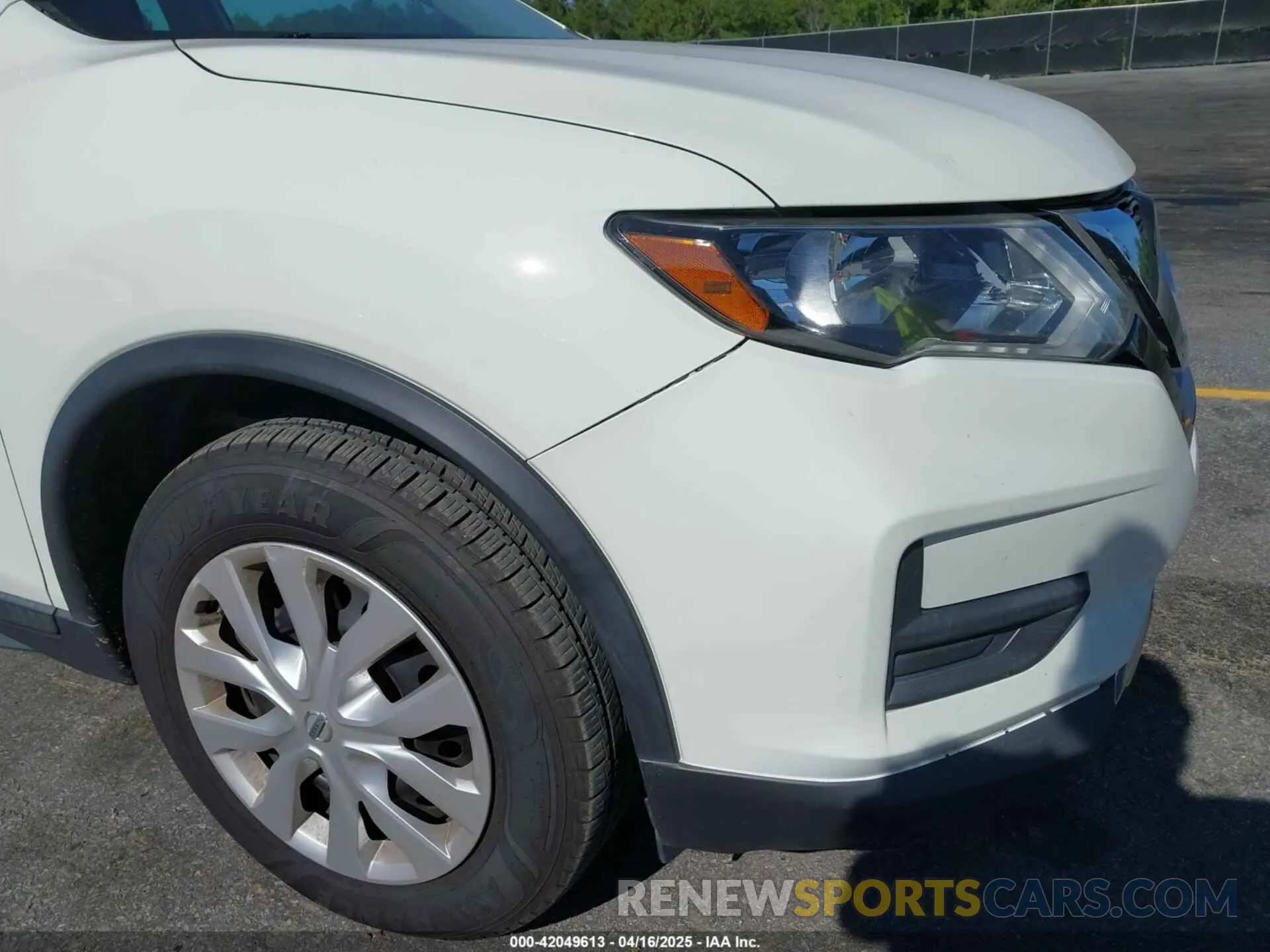 18 Photograph of a damaged car 5N1AT2MT8LC774443 NISSAN ROGUE 2020