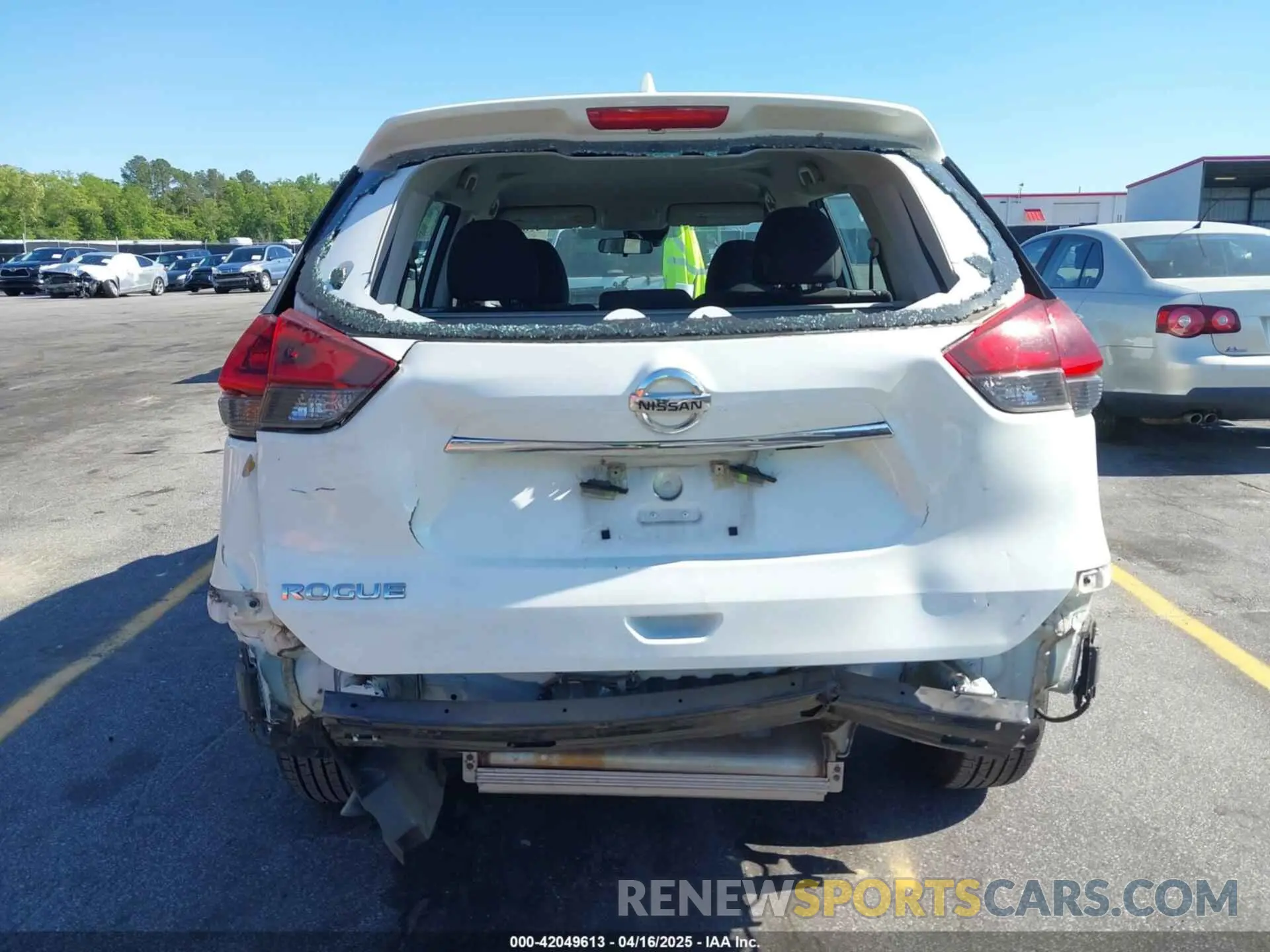 19 Photograph of a damaged car 5N1AT2MT8LC774443 NISSAN ROGUE 2020