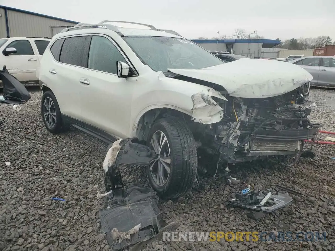 4 Photograph of a damaged car 5N1AT2MT8LC801284 NISSAN ROGUE 2020