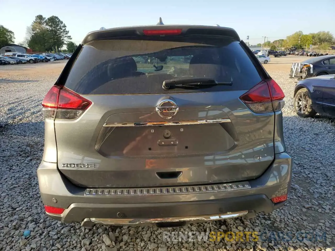 6 Photograph of a damaged car 5N1AT2MT9LC750376 NISSAN ROGUE 2020