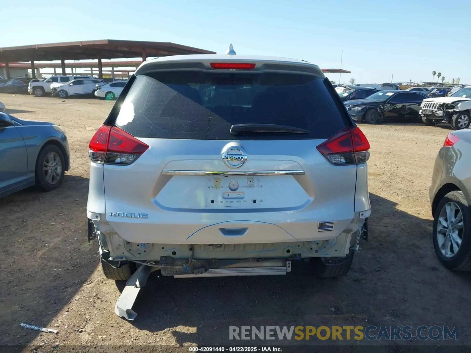 17 Photograph of a damaged car 5N1AT2MT9LC754458 NISSAN ROGUE 2020