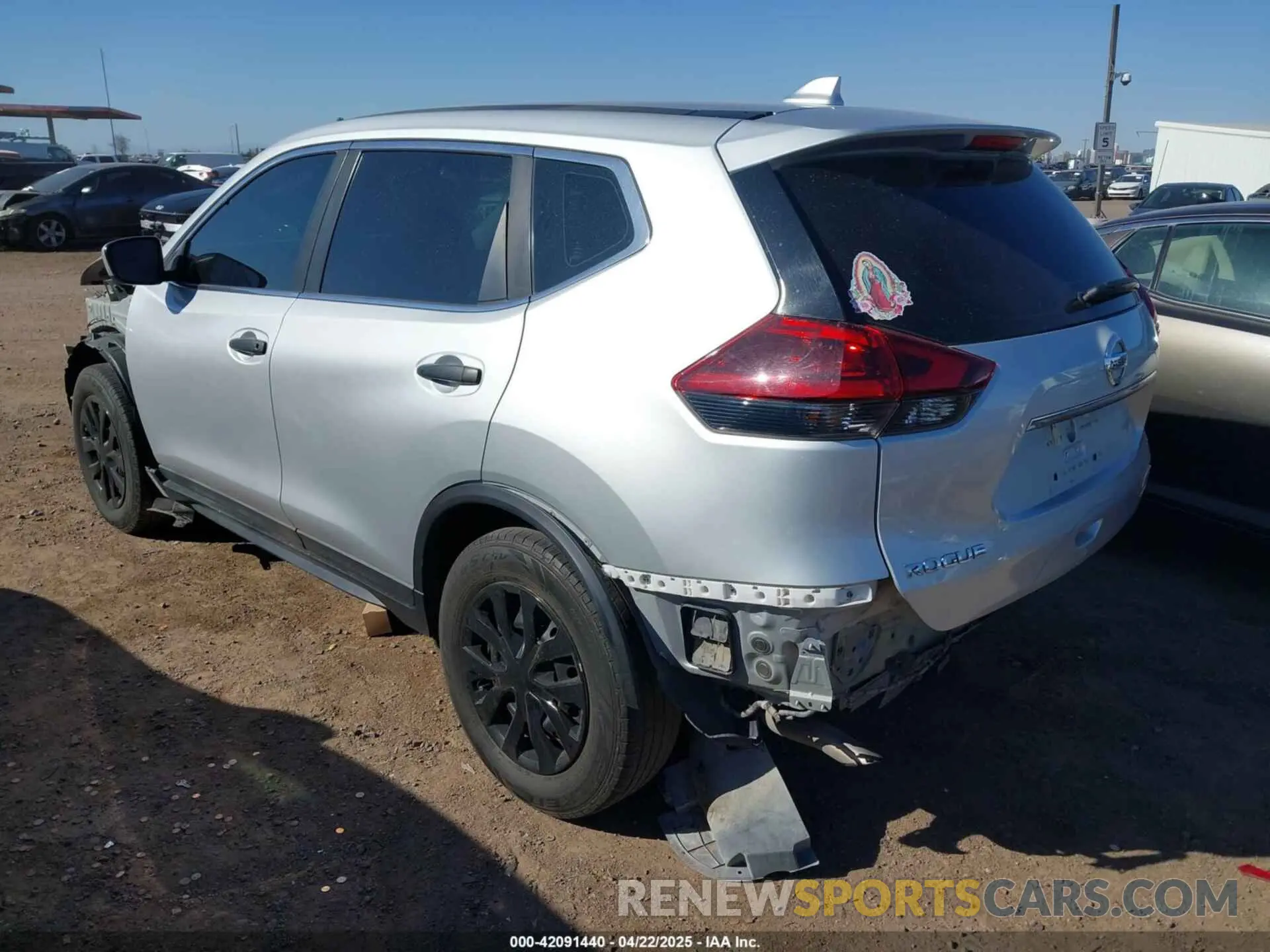 3 Photograph of a damaged car 5N1AT2MT9LC754458 NISSAN ROGUE 2020