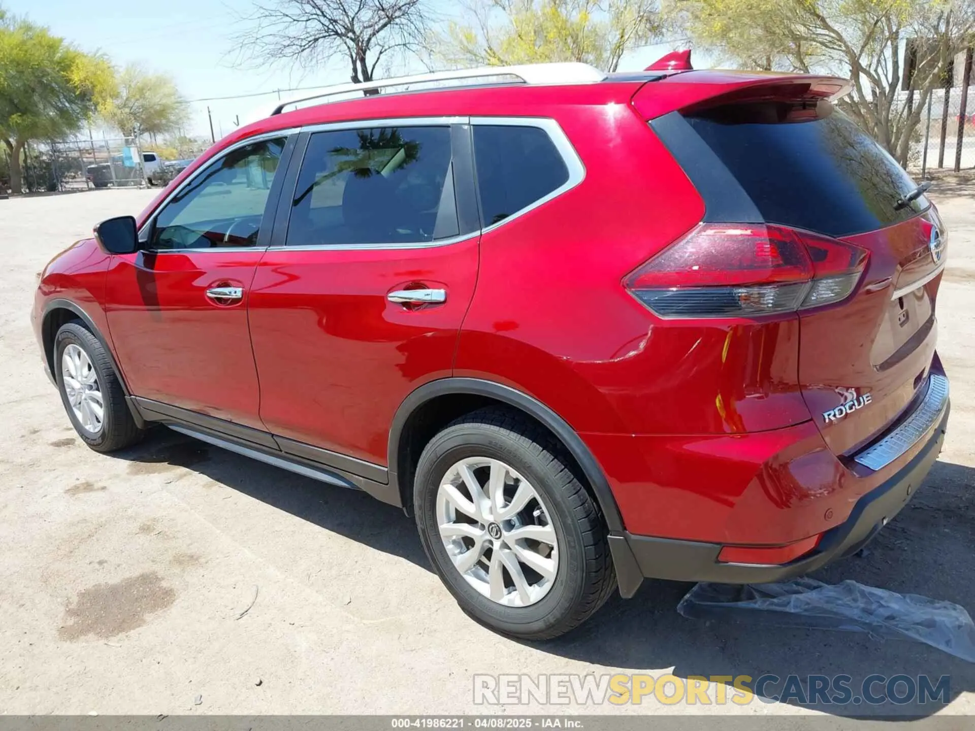 3 Photograph of a damaged car 5N1AT2MT9LC765685 NISSAN ROGUE 2020