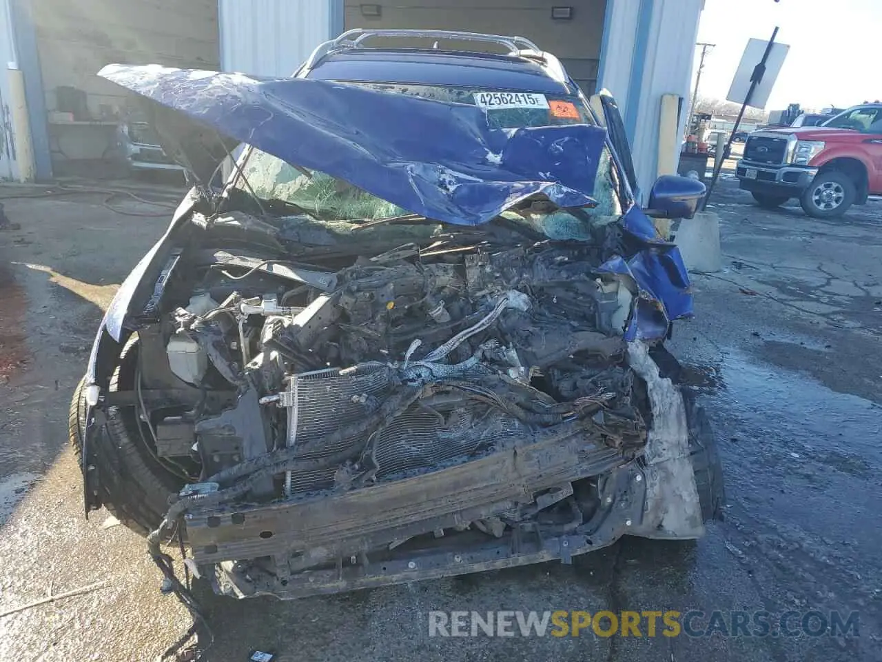 5 Photograph of a damaged car 5N1AT2MT9LC771342 NISSAN ROGUE 2020
