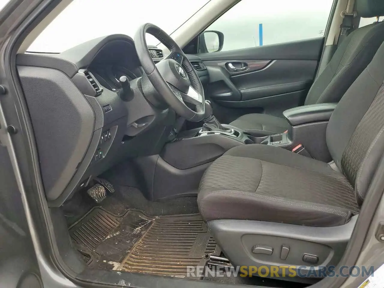 7 Photograph of a damaged car 5N1AT2MT9LC796676 NISSAN ROGUE 2020