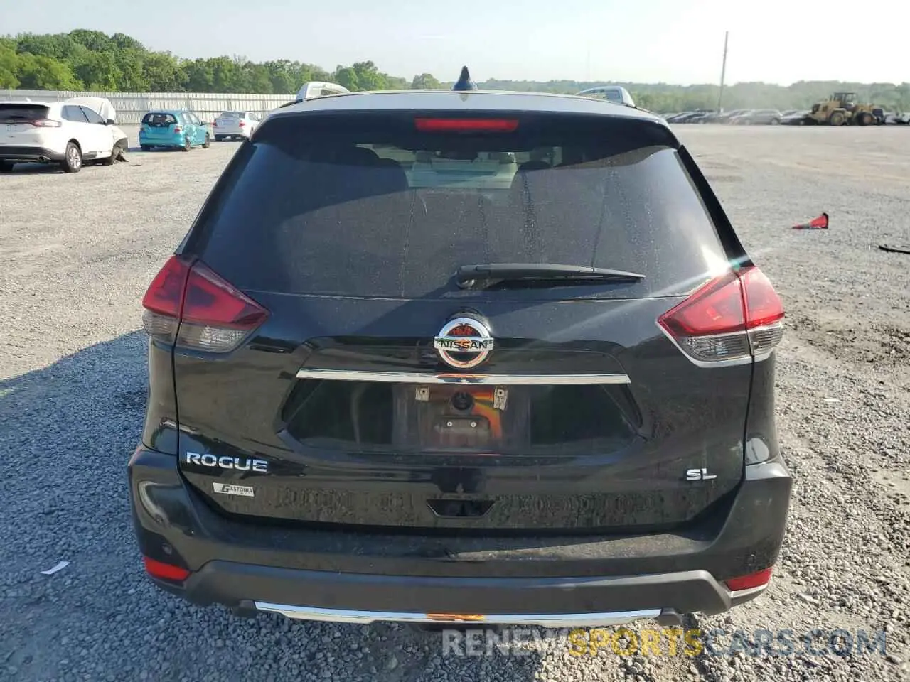 6 Photograph of a damaged car 5N1AT2MTXLC709805 NISSAN ROGUE 2020