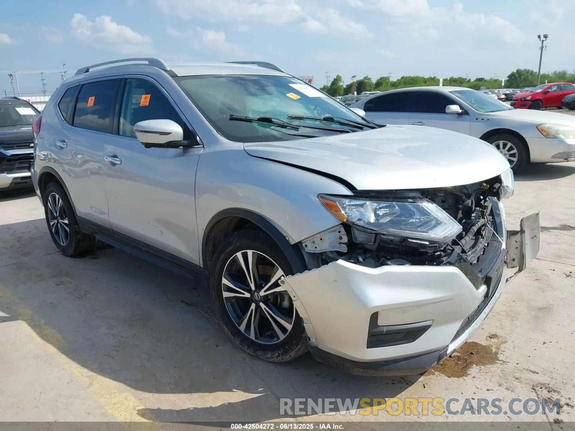 1 Photograph of a damaged car 5N1AT2MTXLC720948 NISSAN ROGUE 2020