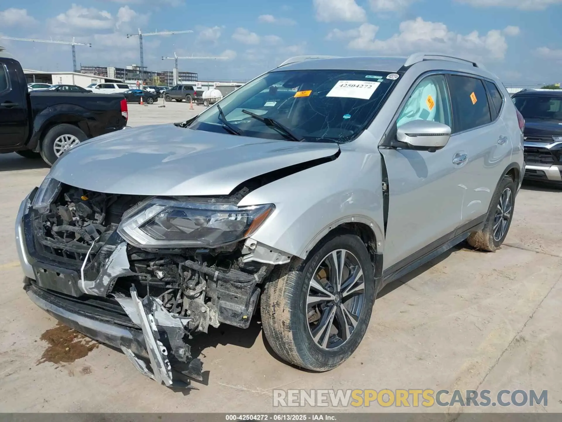 2 Photograph of a damaged car 5N1AT2MTXLC720948 NISSAN ROGUE 2020