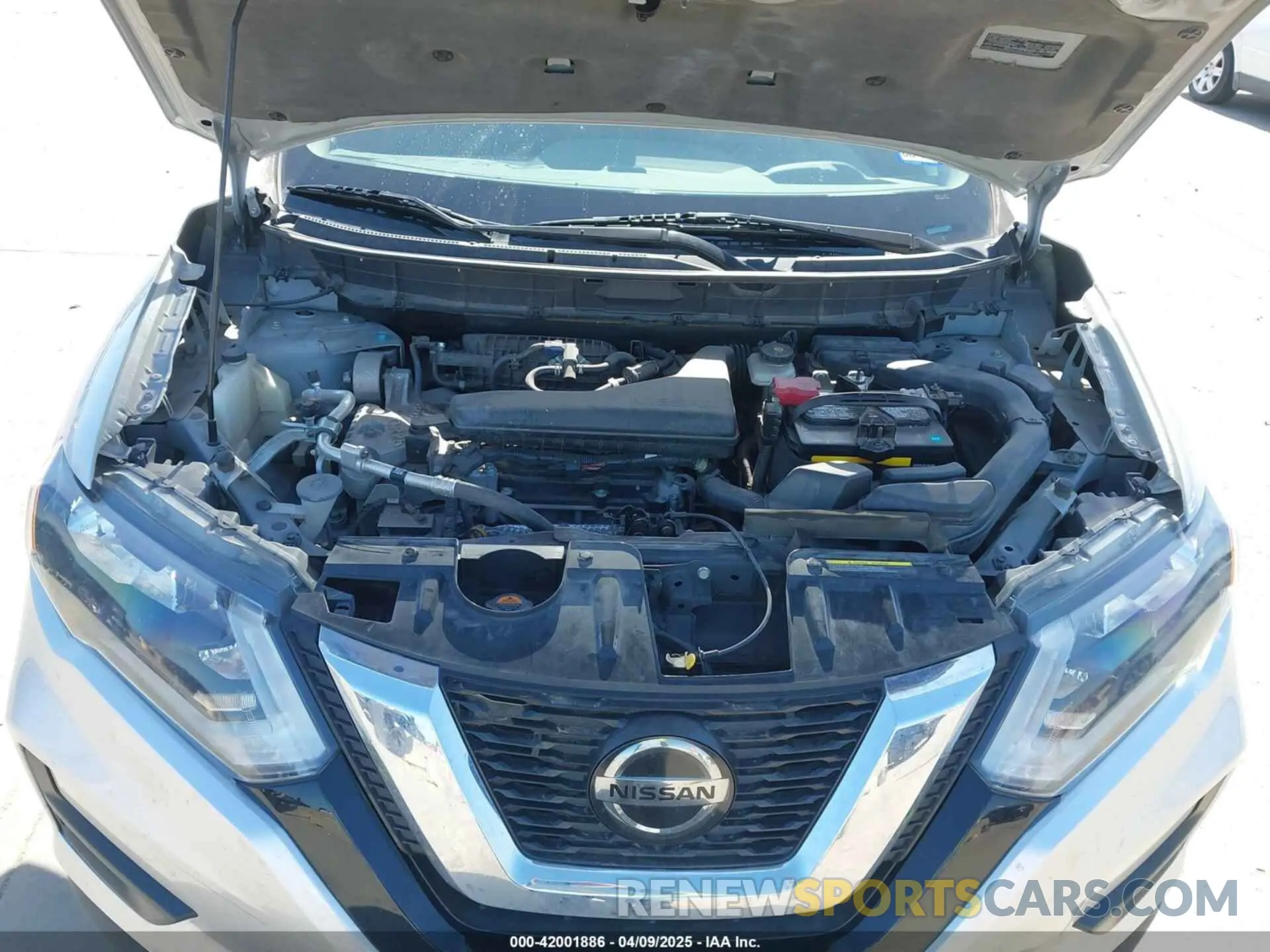 10 Photograph of a damaged car 5N1AT2MTXLC721842 NISSAN ROGUE 2020
