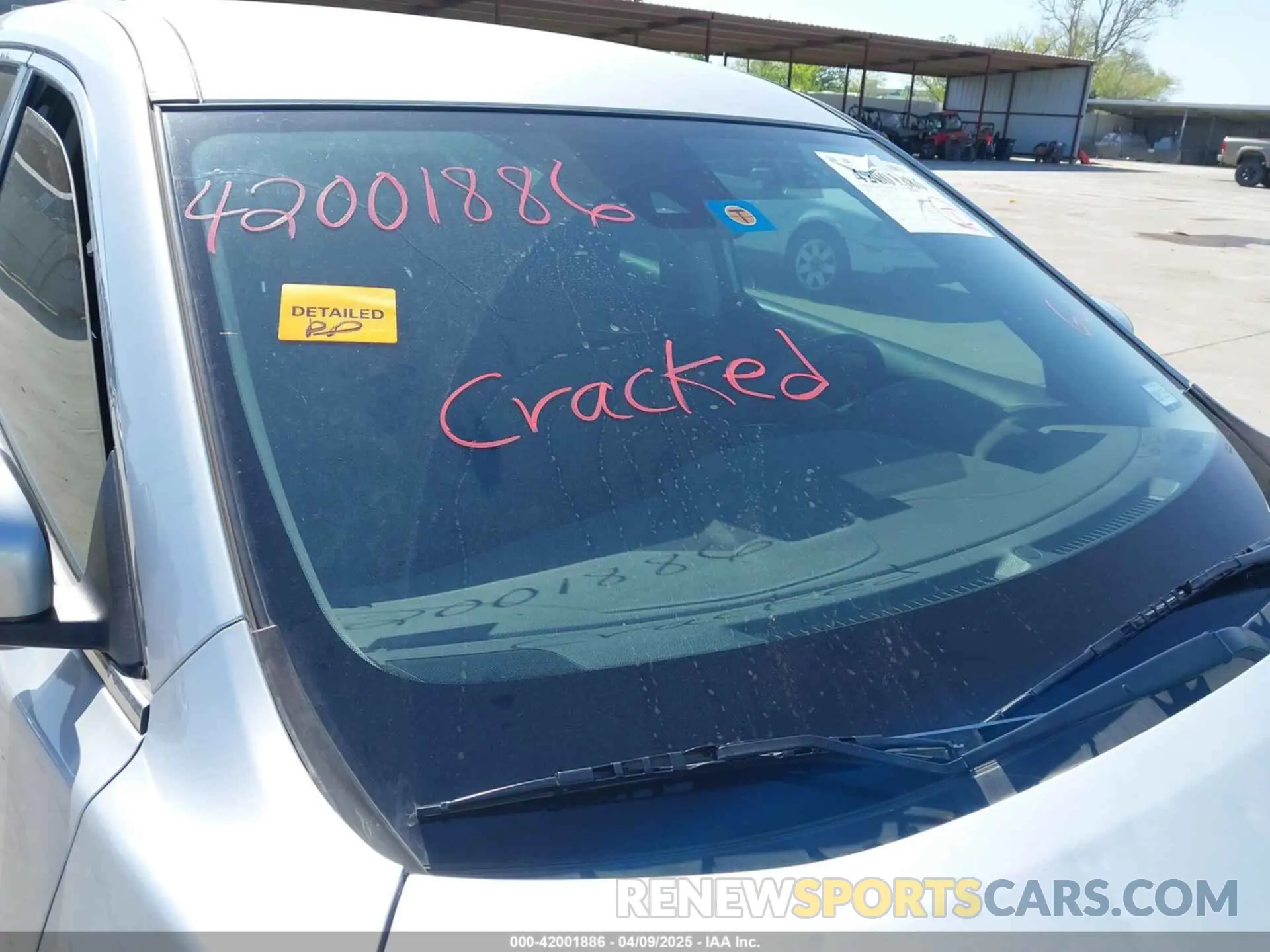 17 Photograph of a damaged car 5N1AT2MTXLC721842 NISSAN ROGUE 2020