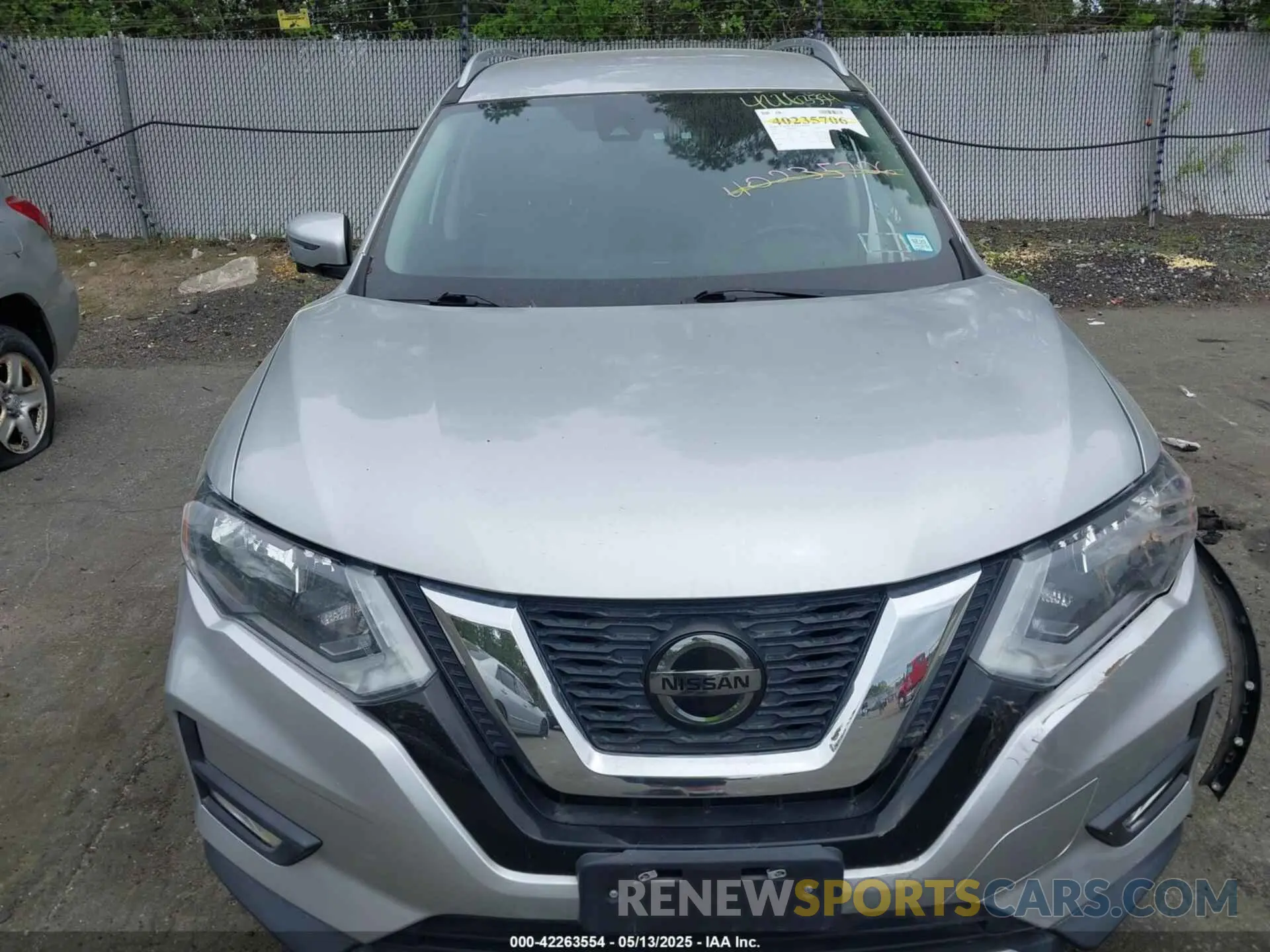 11 Photograph of a damaged car 5N1AT2MTXLC731464 NISSAN ROGUE 2020