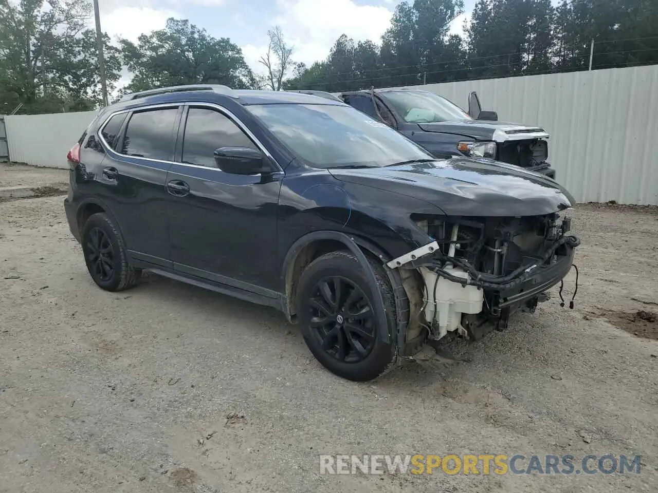 4 Photograph of a damaged car 5N1AT2MTXLC778901 NISSAN ROGUE 2020