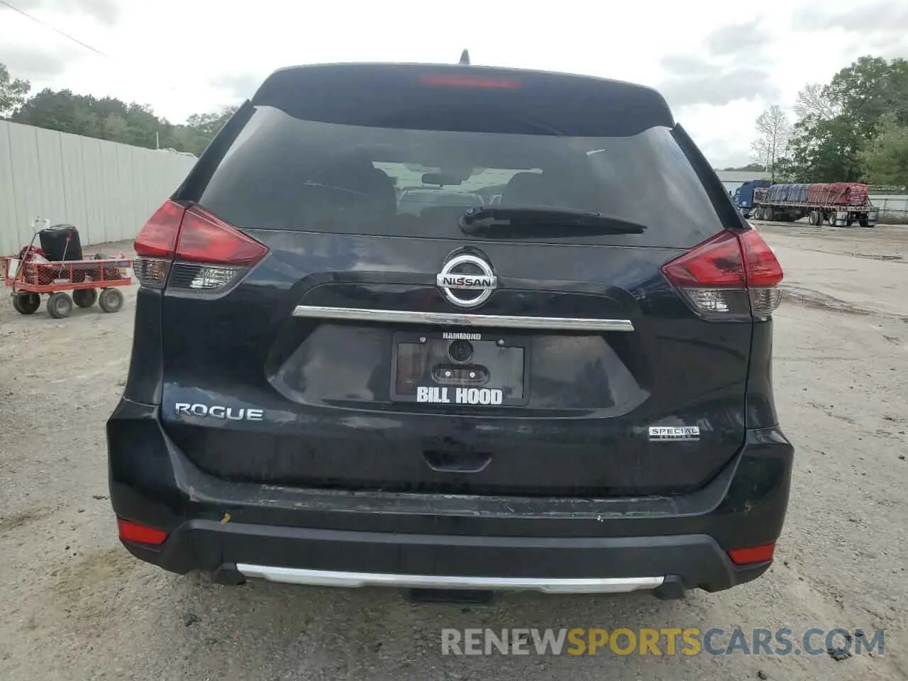 6 Photograph of a damaged car 5N1AT2MTXLC778901 NISSAN ROGUE 2020