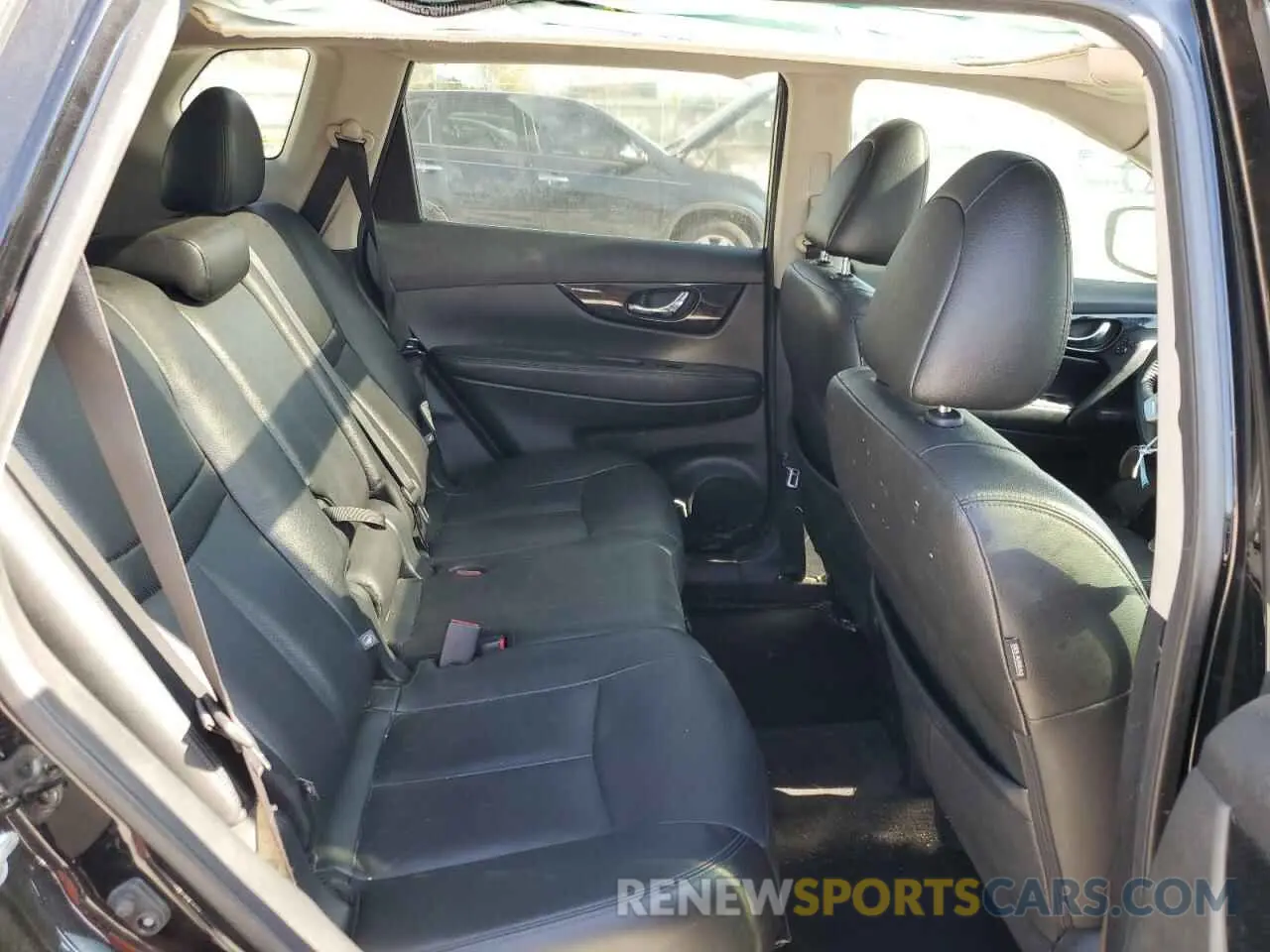 11 Photograph of a damaged car 5N1AT2MV0LC711595 NISSAN ROGUE 2020
