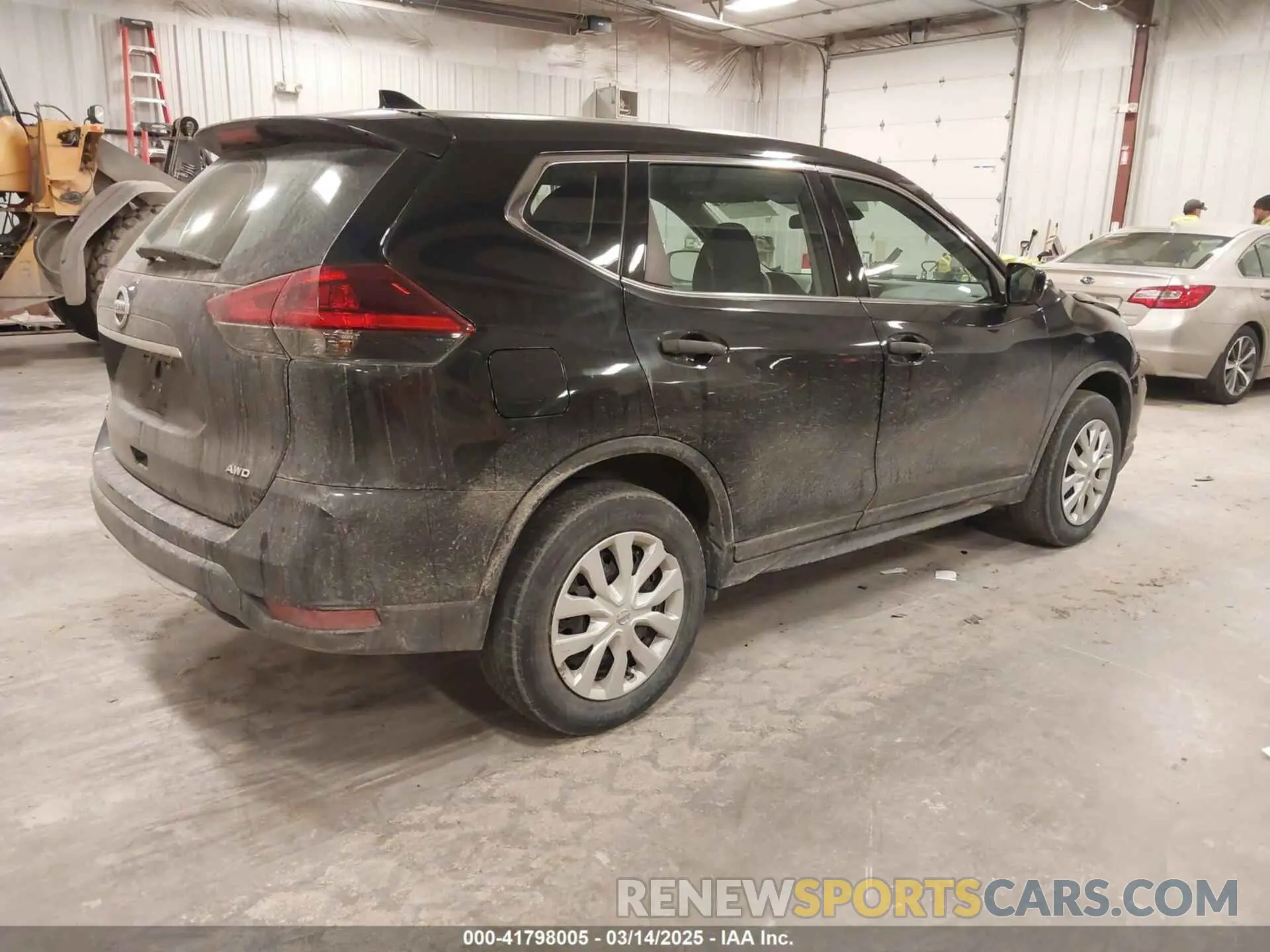 4 Photograph of a damaged car 5N1AT2MV0LC739297 NISSAN ROGUE 2020