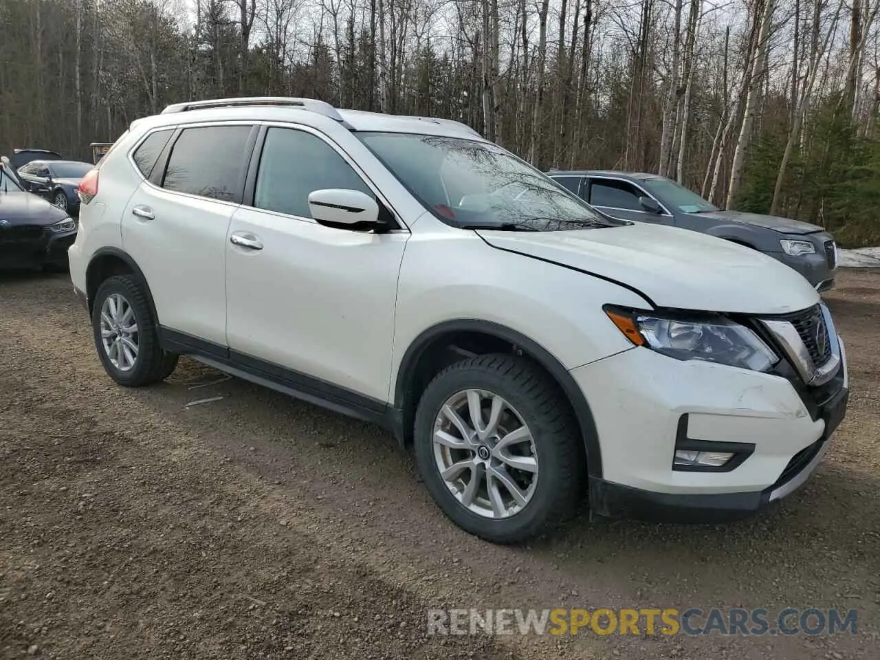 4 Photograph of a damaged car 5N1AT2MV0LC774373 NISSAN ROGUE 2020