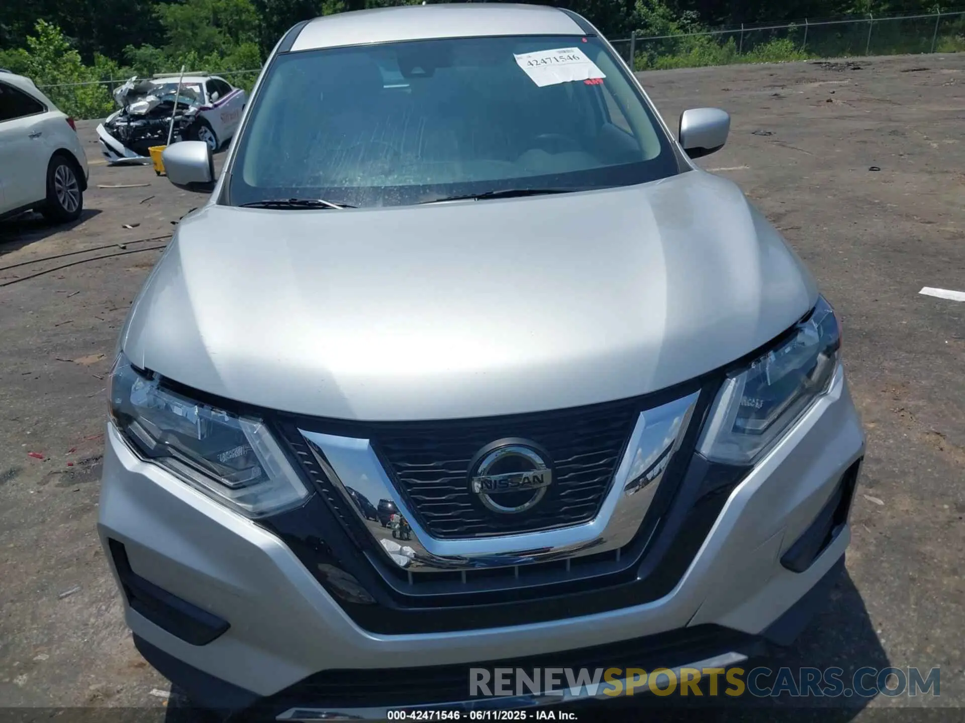 13 Photograph of a damaged car 5N1AT2MV0LC793120 NISSAN ROGUE 2020
