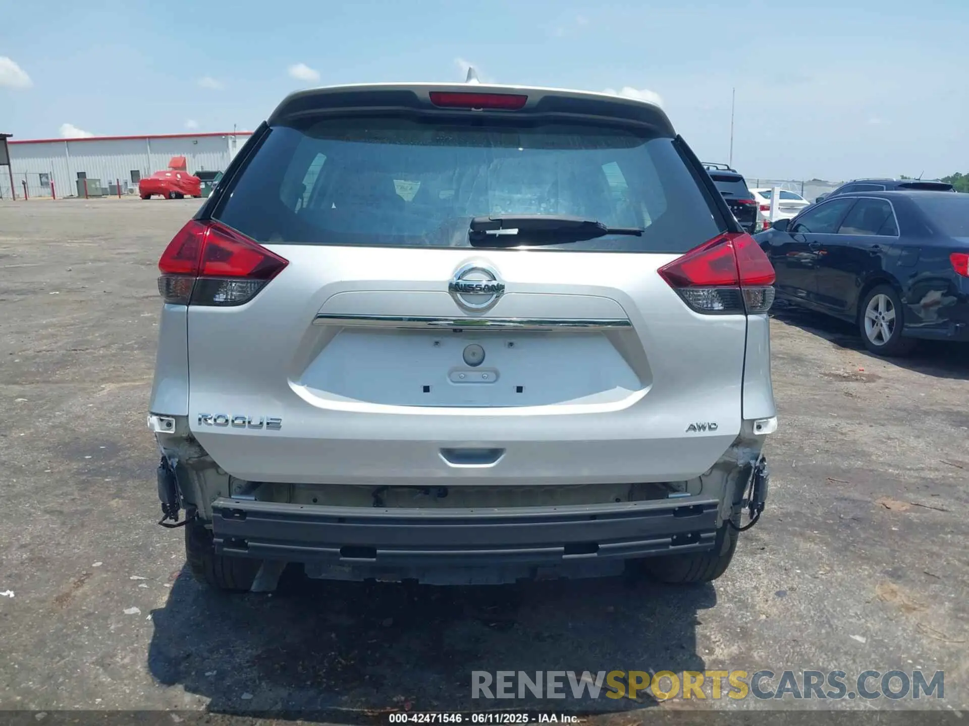 17 Photograph of a damaged car 5N1AT2MV0LC793120 NISSAN ROGUE 2020