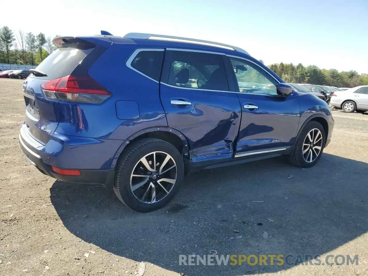 3 Photograph of a damaged car 5N1AT2MV0LC795241 NISSAN ROGUE 2020