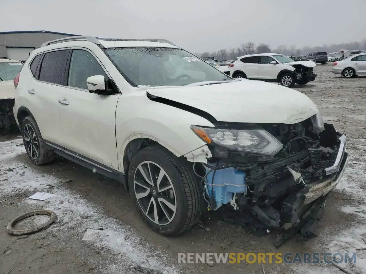 4 Photograph of a damaged car 5N1AT2MV1LC734707 NISSAN ROGUE 2020