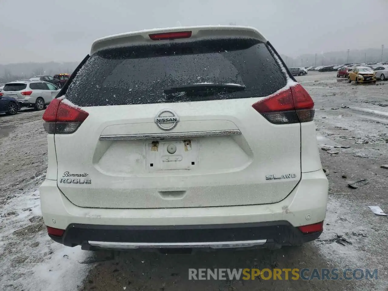 6 Photograph of a damaged car 5N1AT2MV1LC734707 NISSAN ROGUE 2020