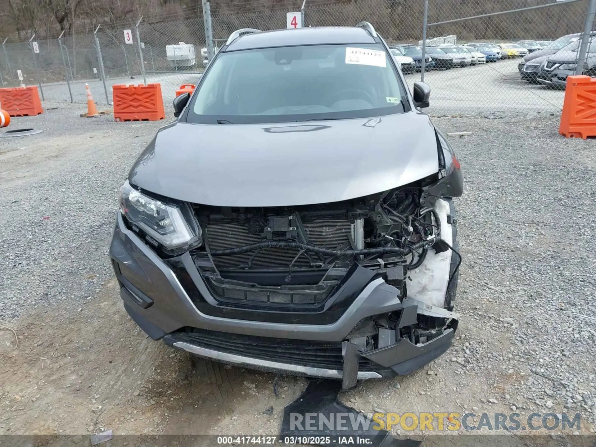 6 Photograph of a damaged car 5N1AT2MV1LC744539 NISSAN ROGUE 2020