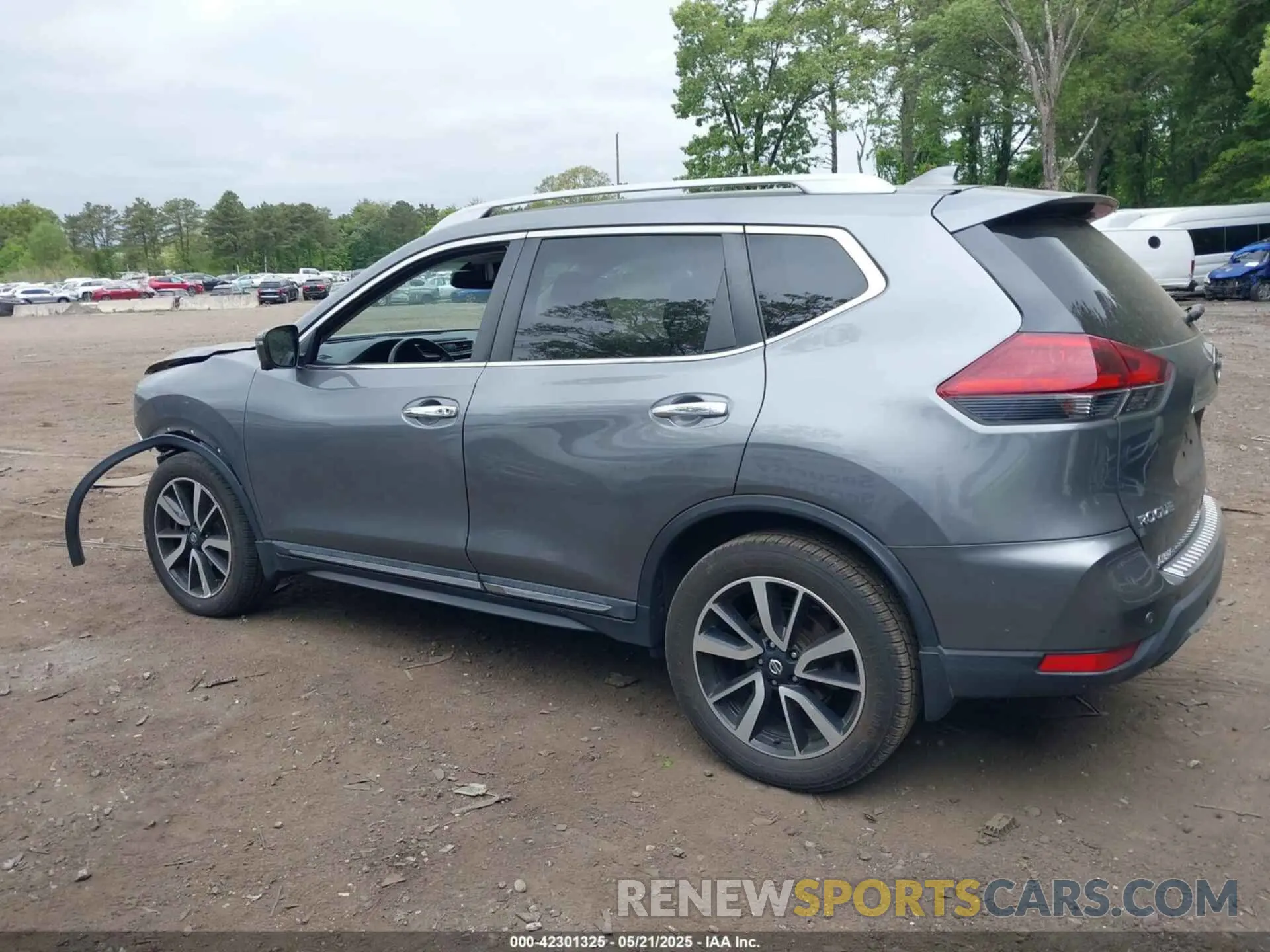 14 Photograph of a damaged car 5N1AT2MV1LC752348 NISSAN ROGUE 2020
