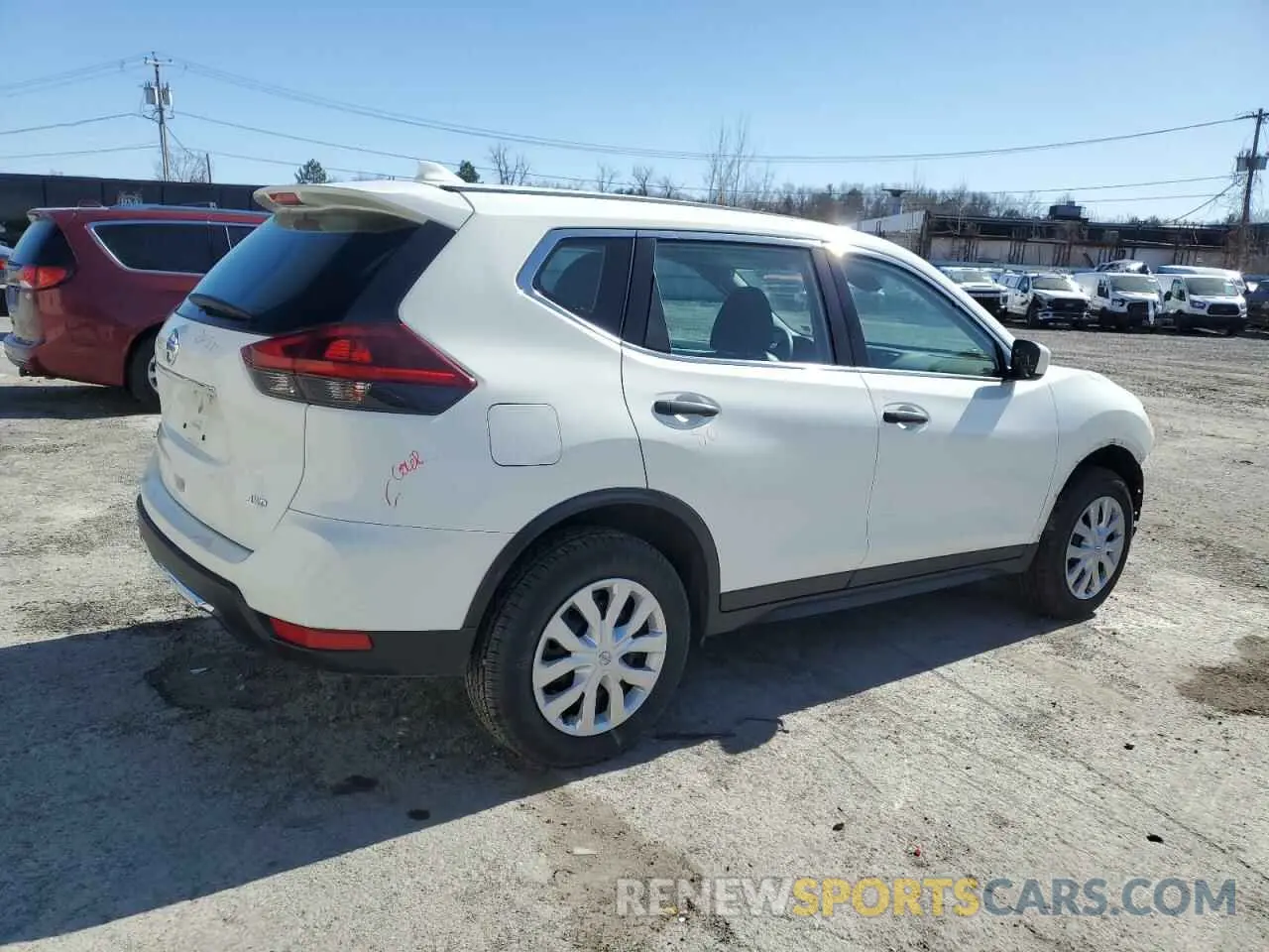 3 Photograph of a damaged car 5N1AT2MV1LC803668 NISSAN ROGUE 2020