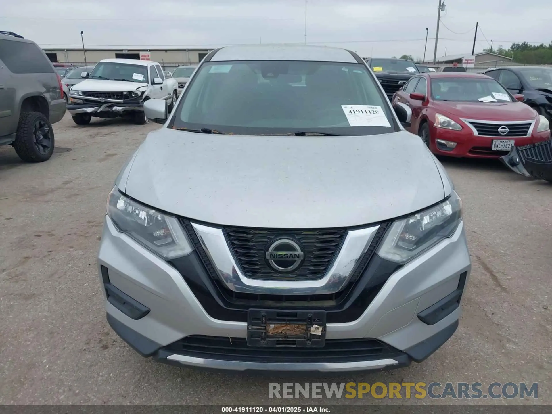 6 Photograph of a damaged car 5N1AT2MV1LC808854 NISSAN ROGUE 2020