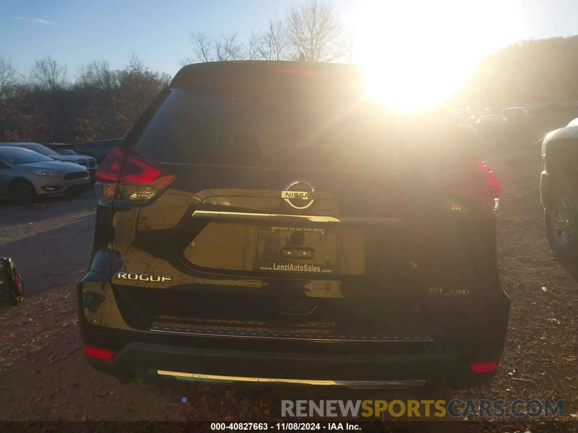 17 Photograph of a damaged car 5N1AT2MV2LC721531 NISSAN ROGUE 2020
