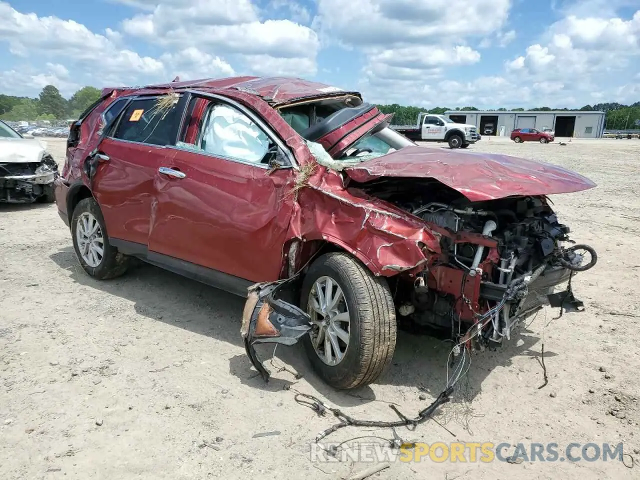 4 Photograph of a damaged car 5N1AT2MV2LC735204 NISSAN ROGUE 2020