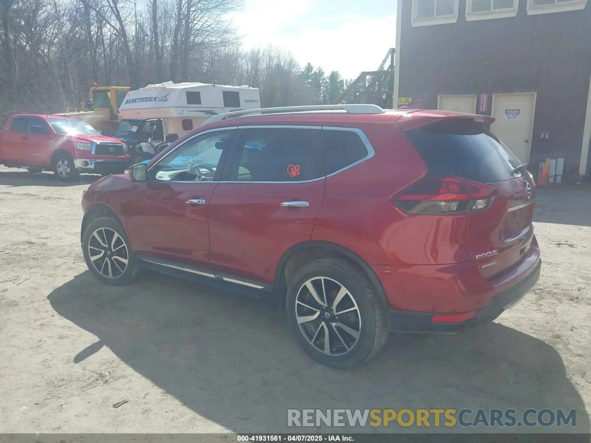 3 Photograph of a damaged car 5N1AT2MV2LC763259 NISSAN ROGUE 2020