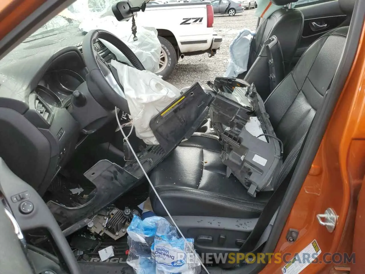 7 Photograph of a damaged car 5N1AT2MV3LC702342 NISSAN ROGUE 2020