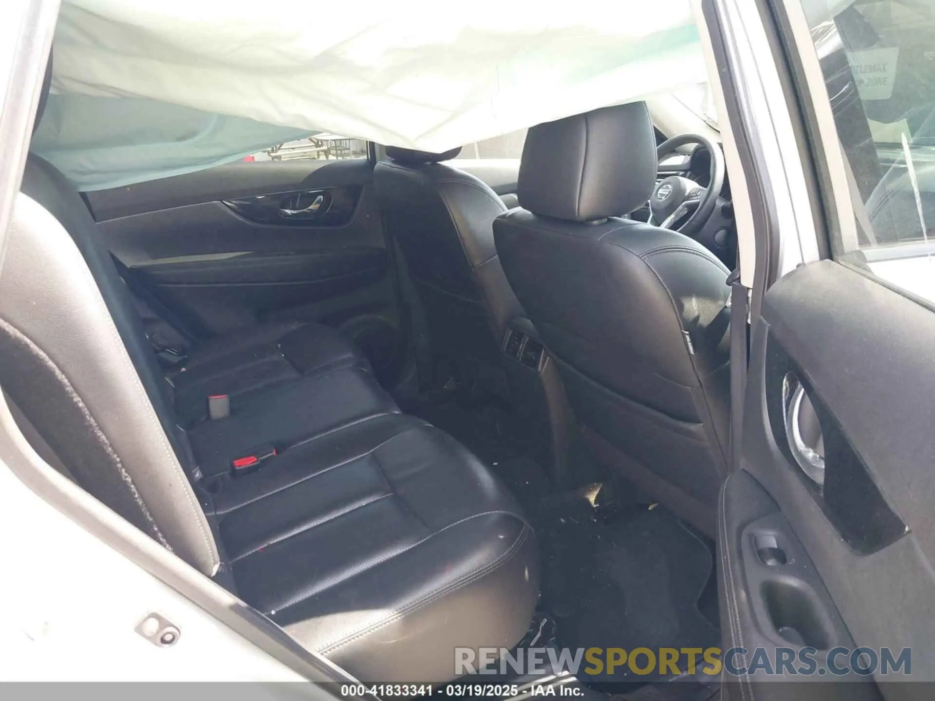 8 Photograph of a damaged car 5N1AT2MV3LC725930 NISSAN ROGUE 2020