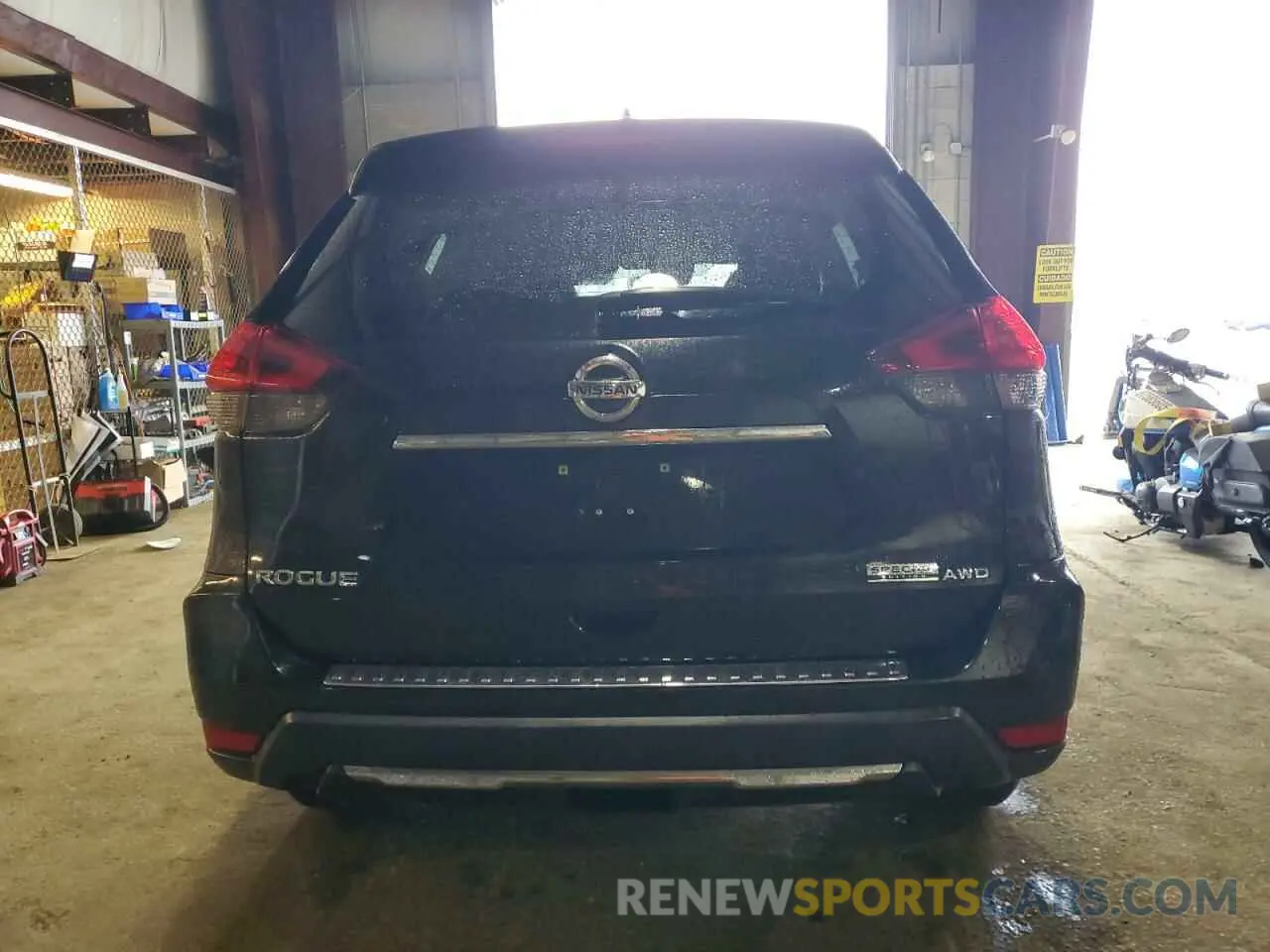 6 Photograph of a damaged car 5N1AT2MV3LC734126 NISSAN ROGUE 2020