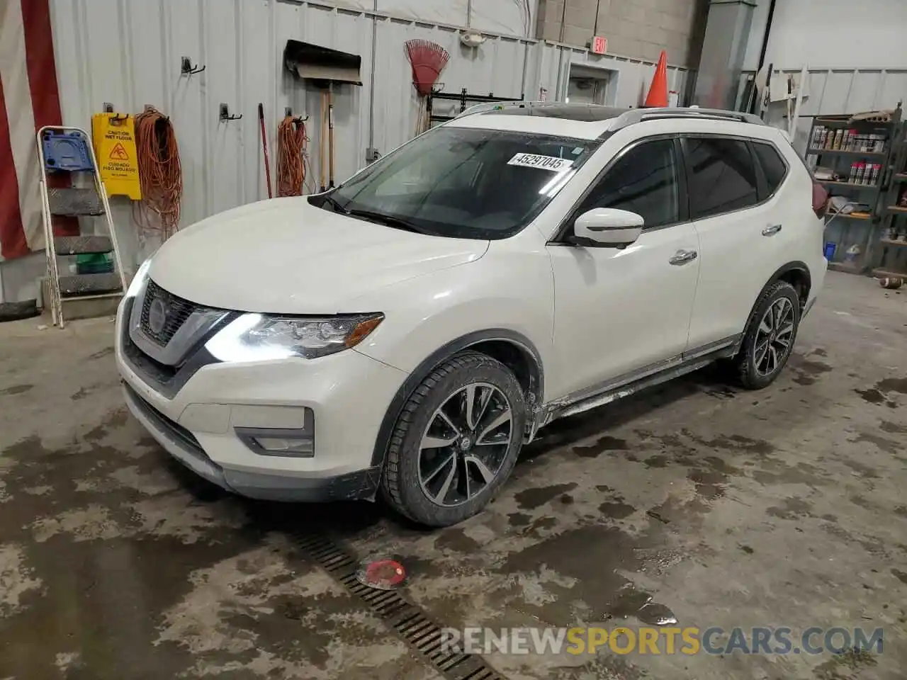 1 Photograph of a damaged car 5N1AT2MV3LC768938 NISSAN ROGUE 2020